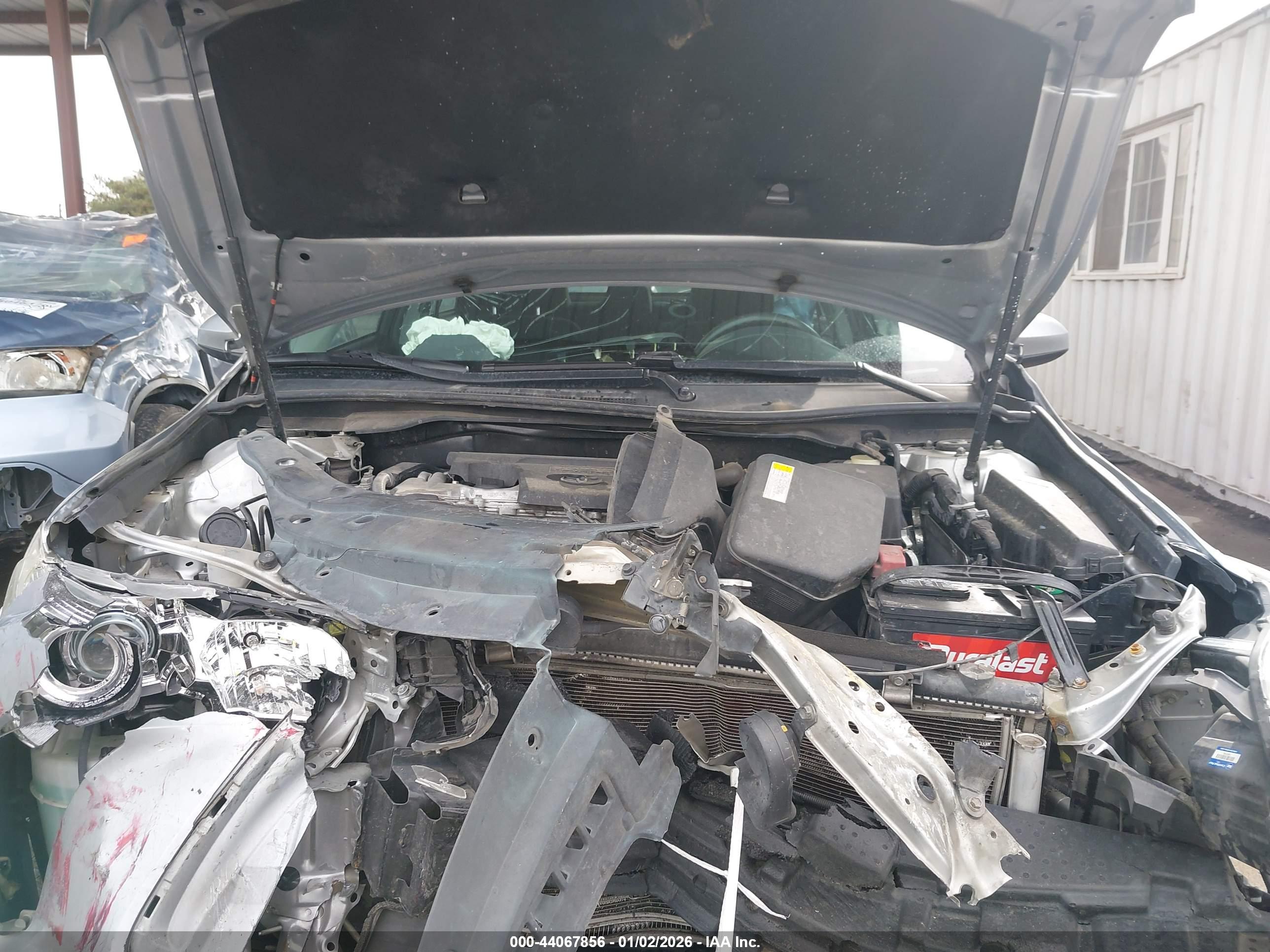 TOYOTA CAMRY image 10