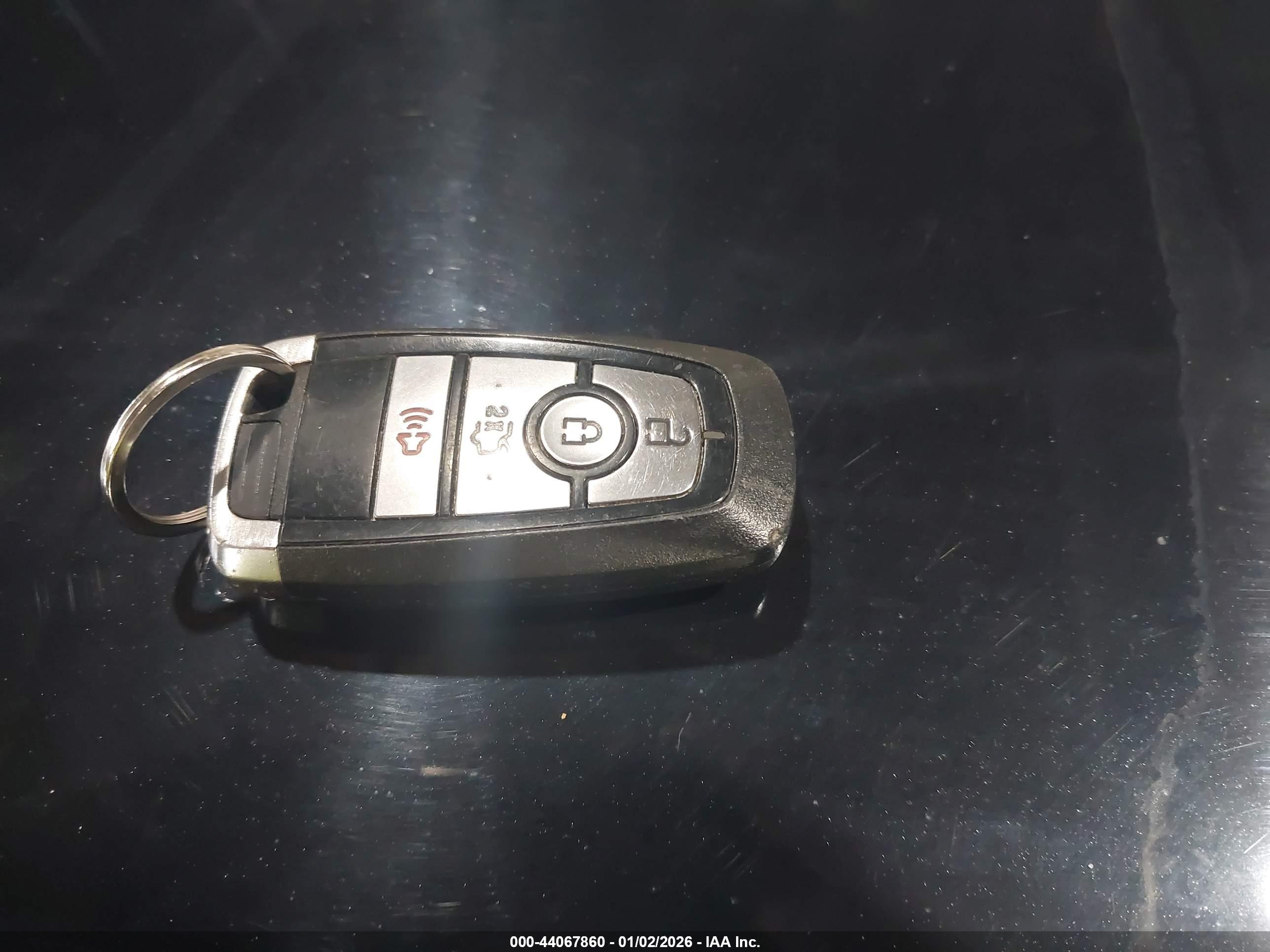 FORD FUSION image 11
