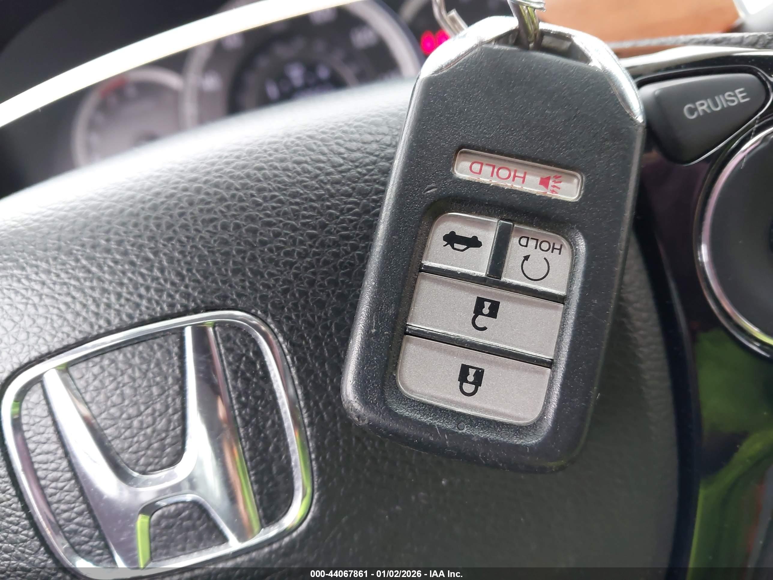 HONDA ACCORD image 11