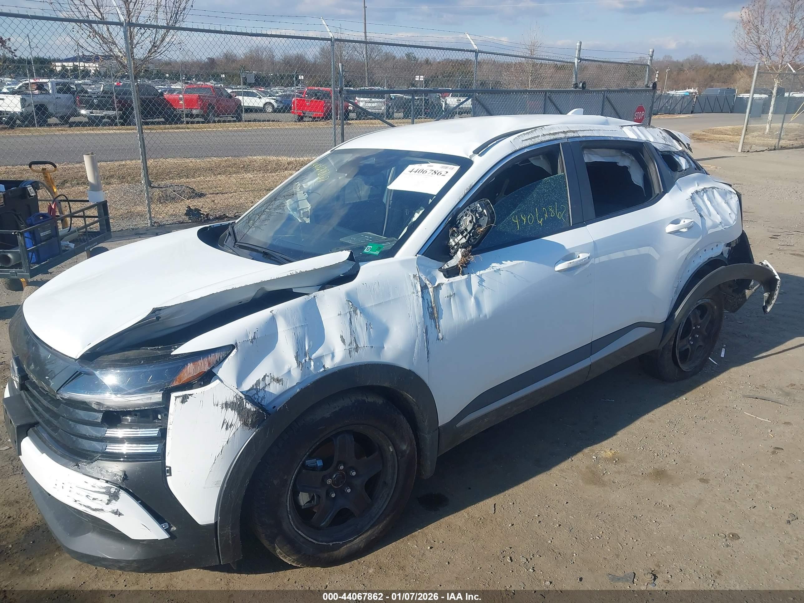 NISSAN KICKS image 6