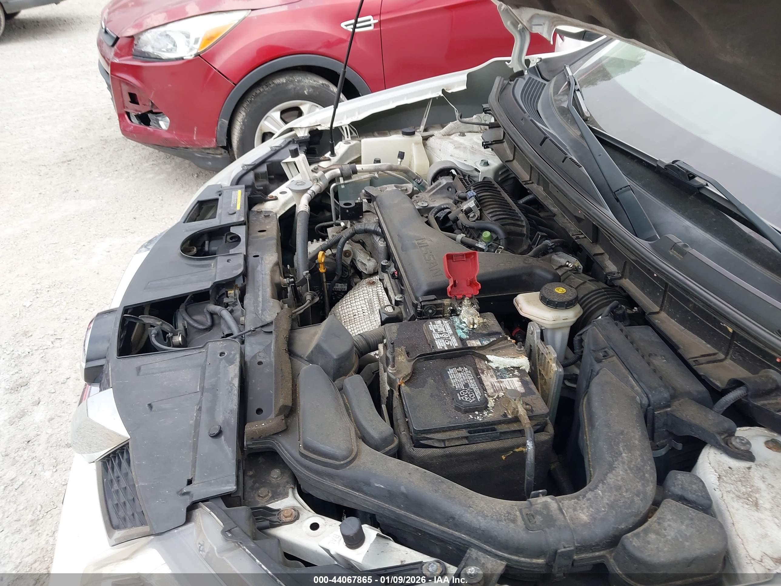NISSAN ROGUE image 10