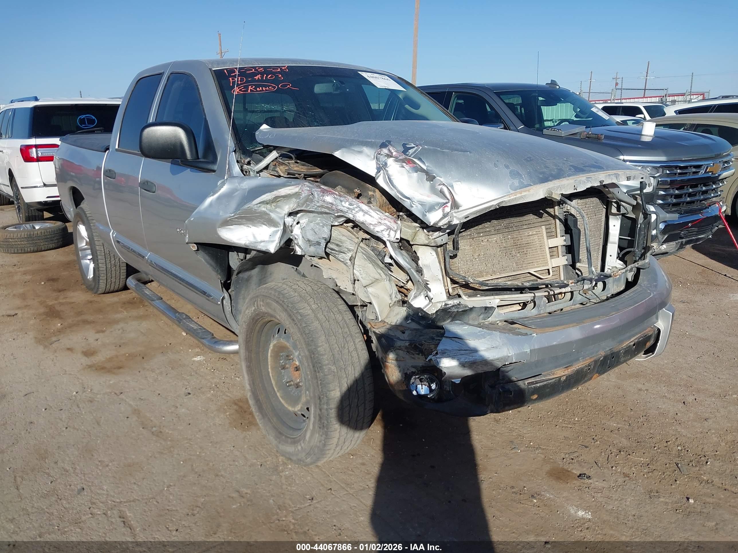 DODGE RAM image 6