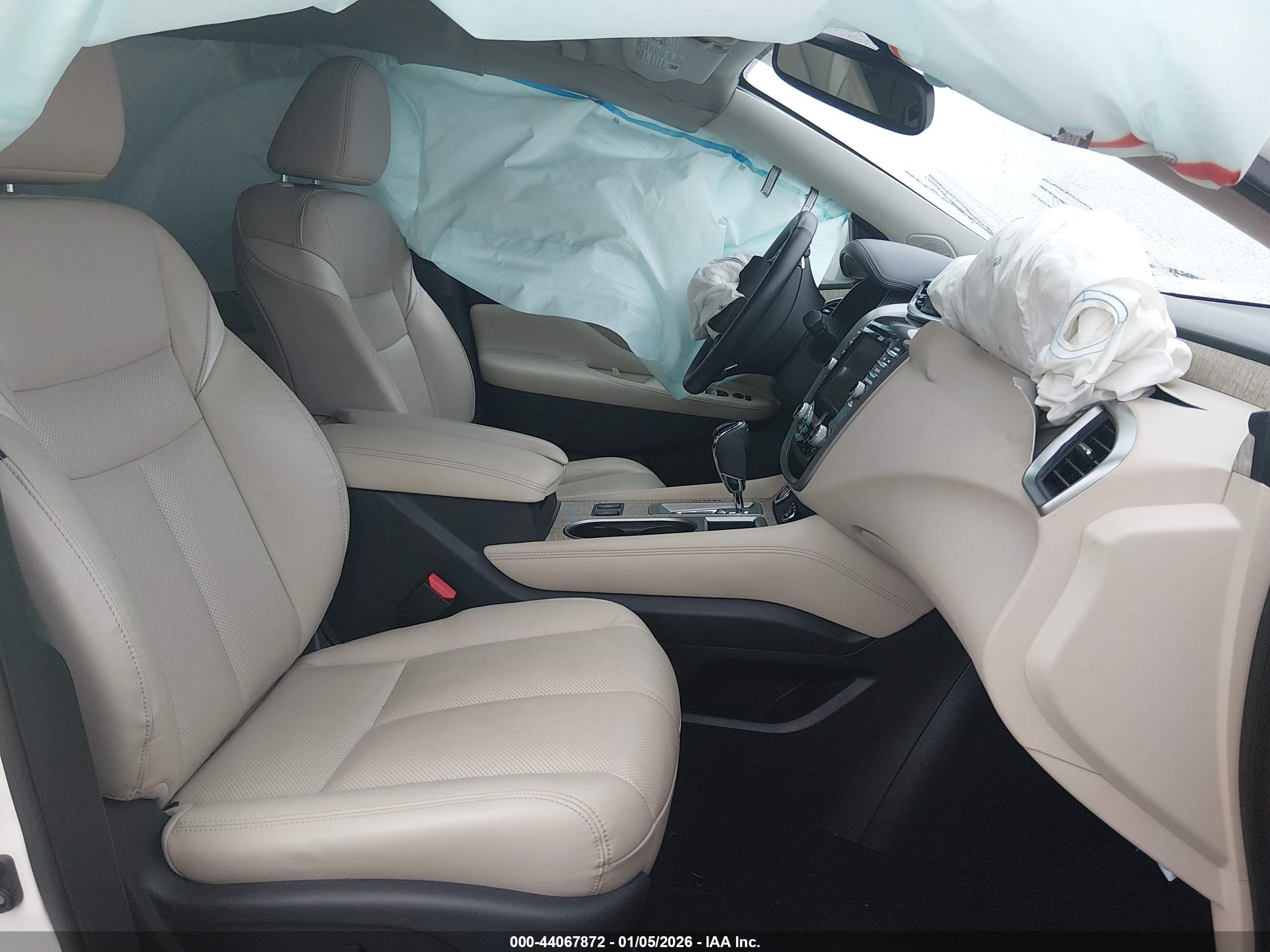 NISSAN MURANO image 5
