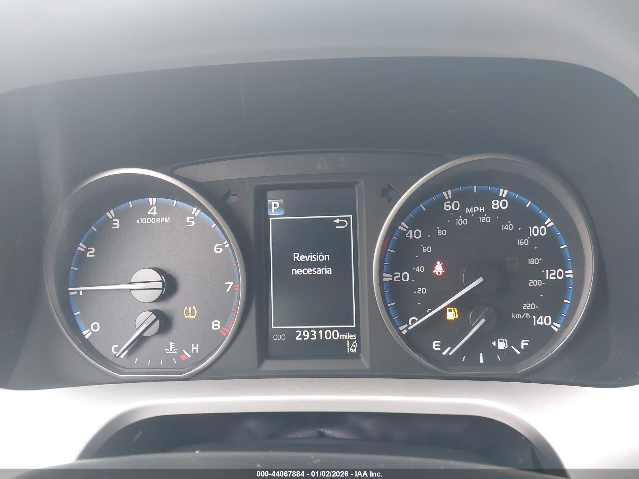 TOYOTA RAV4 image 7