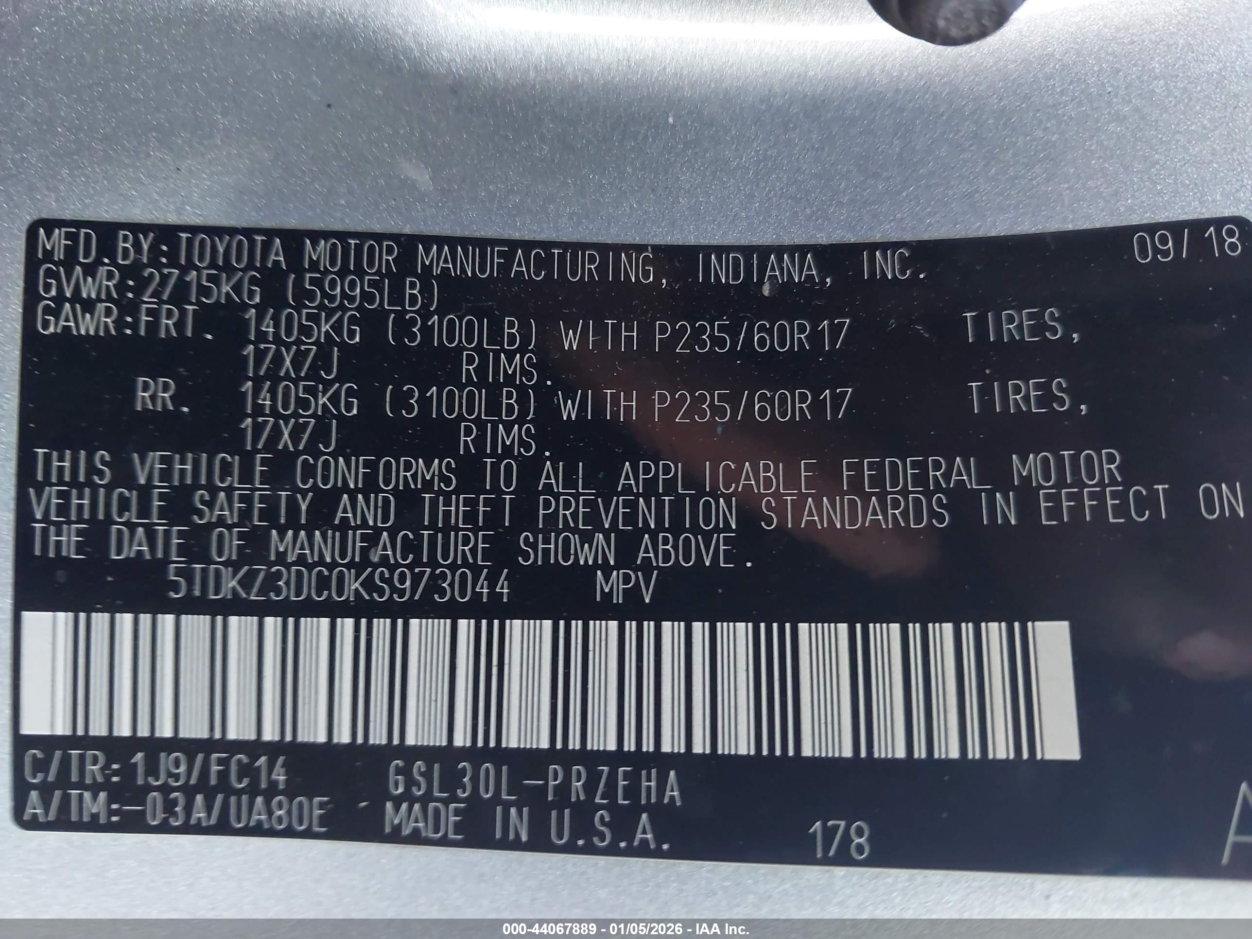 TOYOTA SIENNA image 9