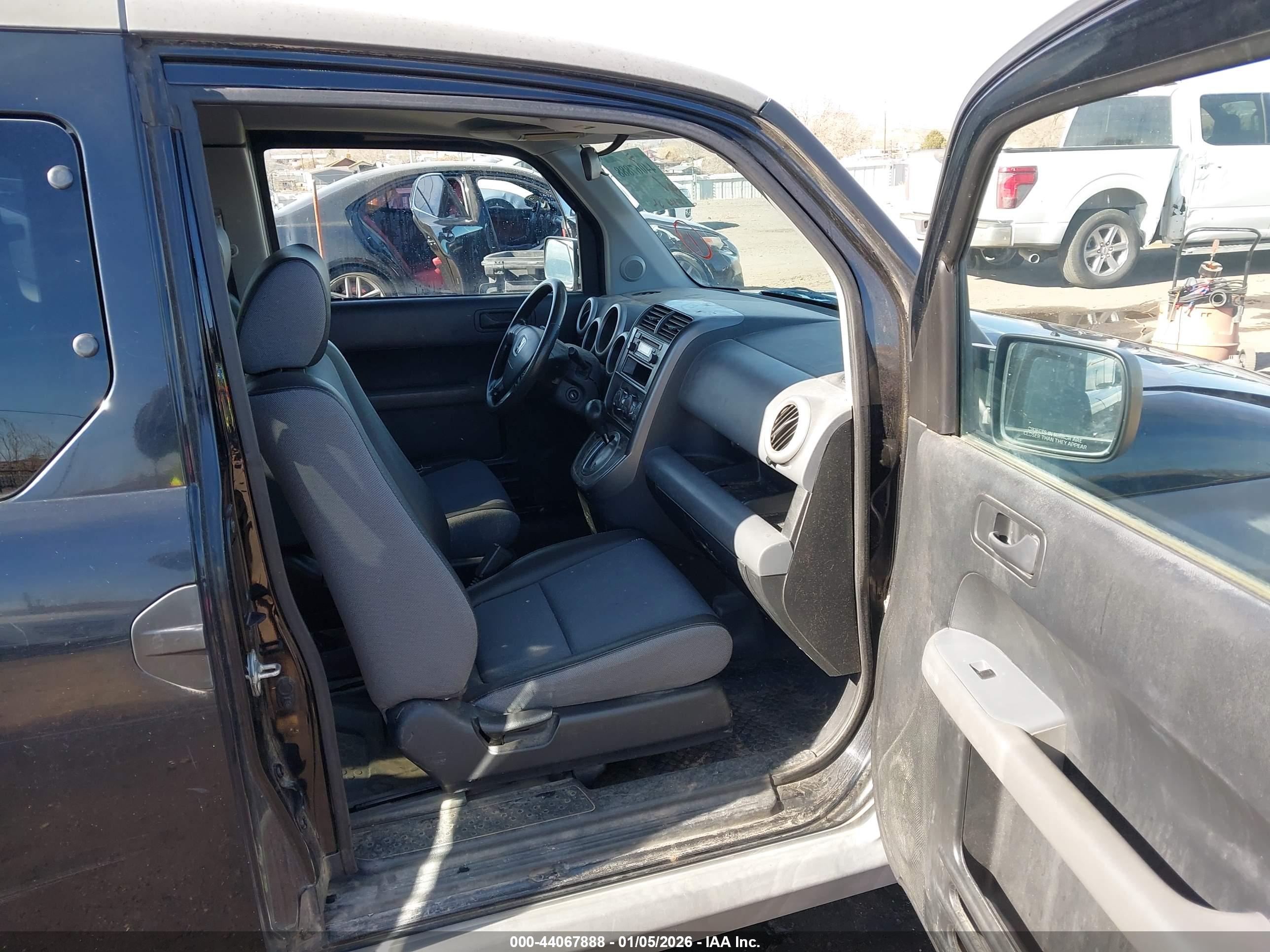HONDA ELEMENT image 5