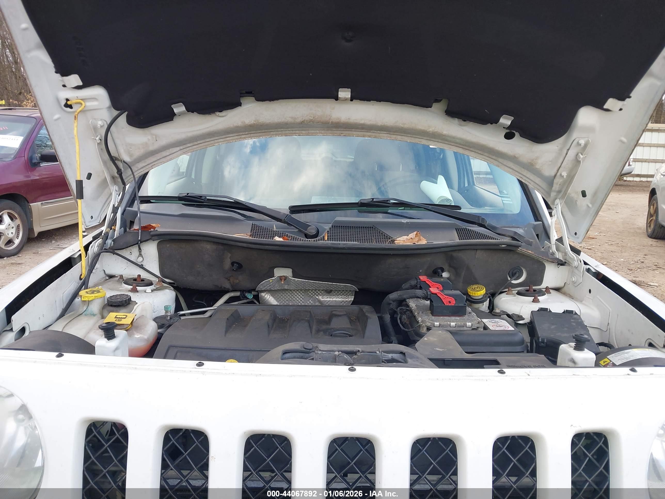 JEEP PATRIOT image 10
