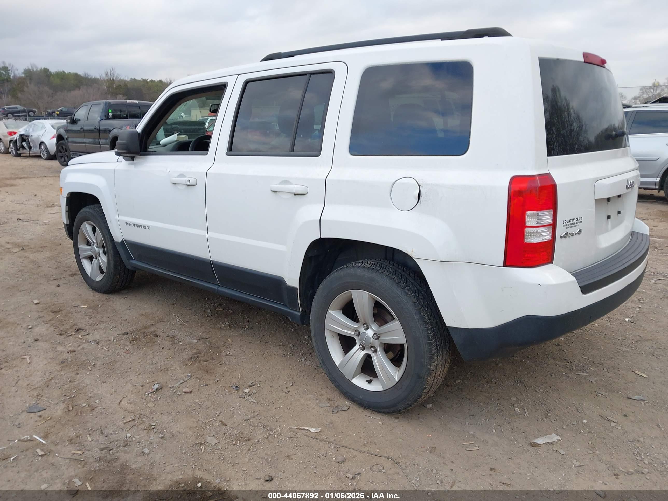 JEEP PATRIOT image 3