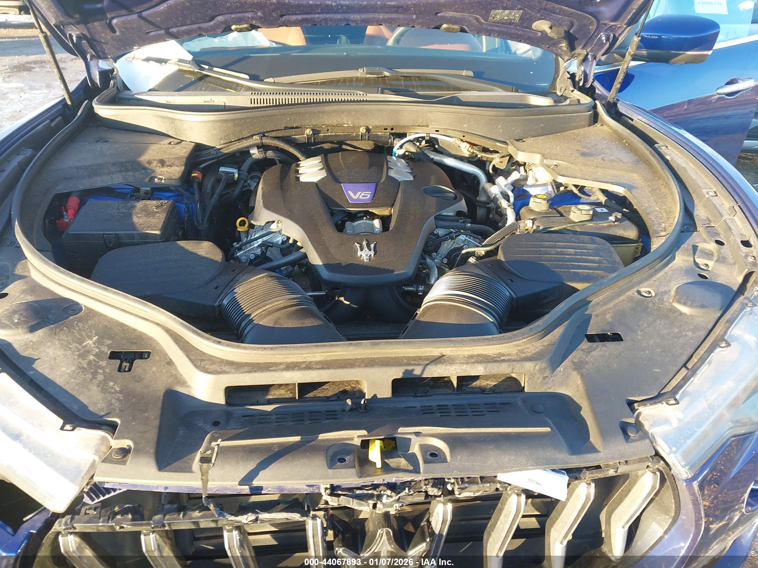 MASERATI LEVANTE image 10