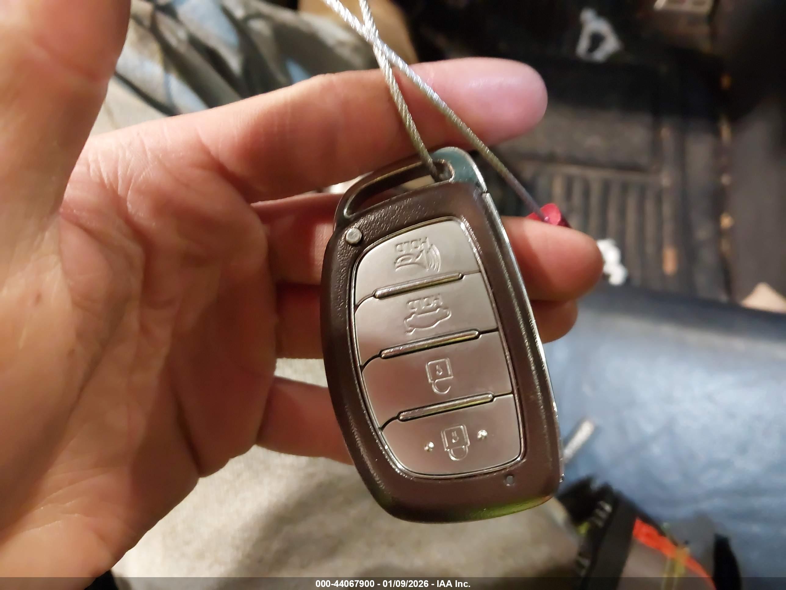 HYUNDAI SONATA image 11