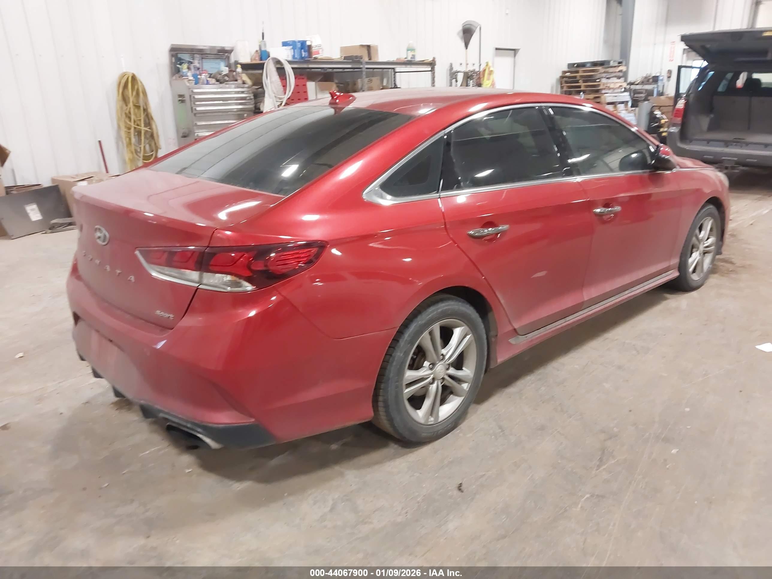 HYUNDAI SONATA image 4