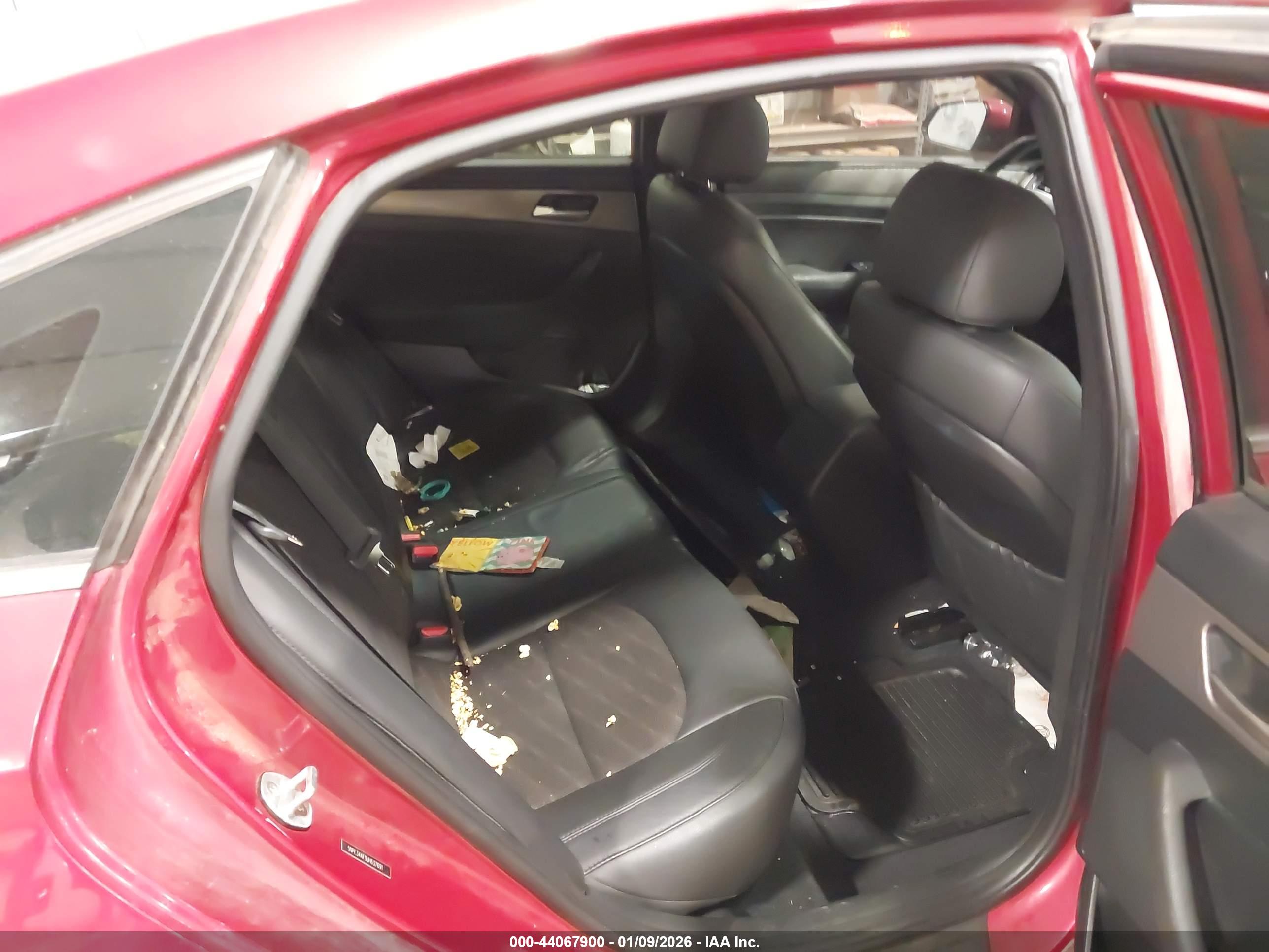 HYUNDAI SONATA image 8
