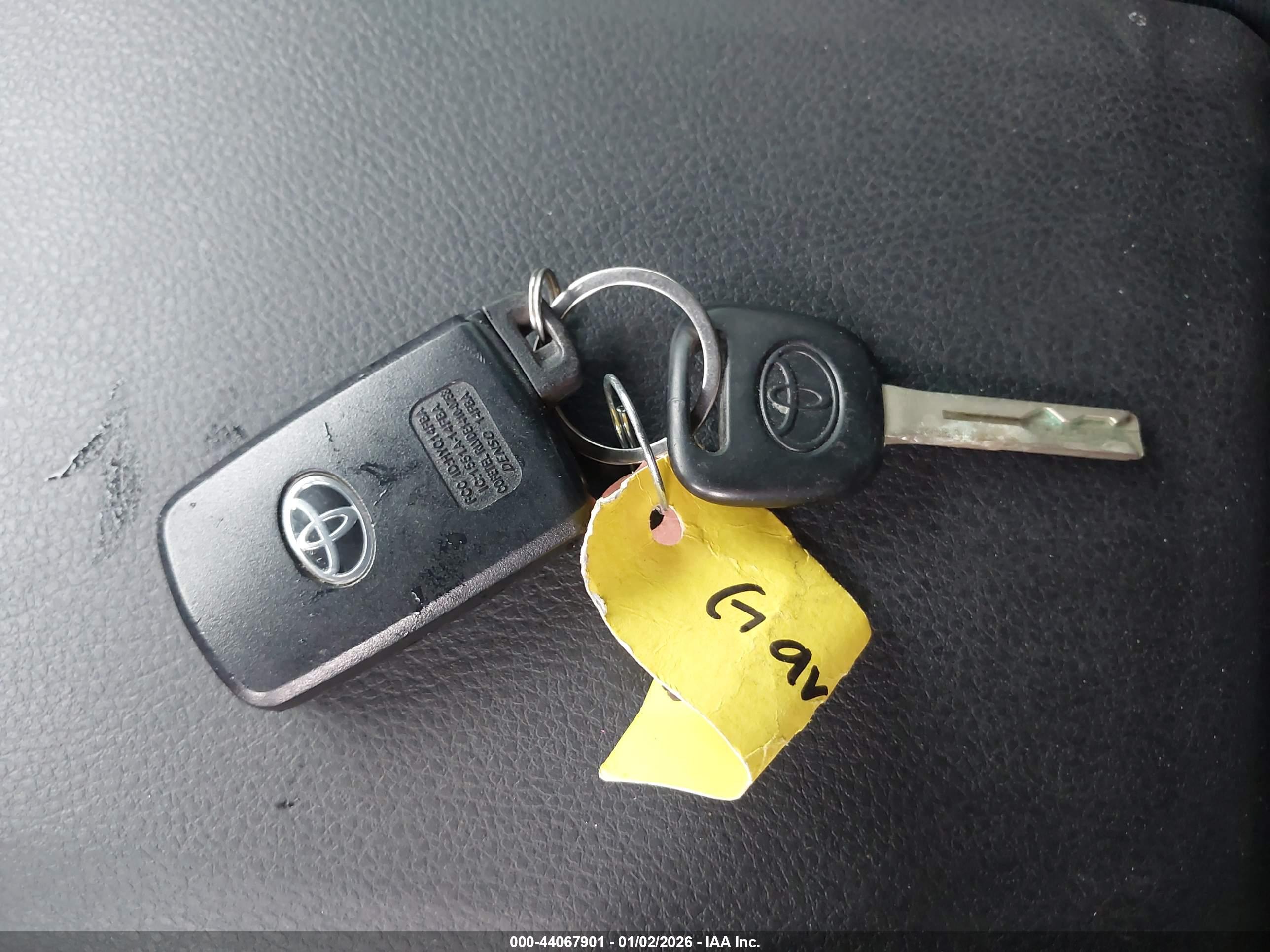 TOYOTA TACOMA image 11