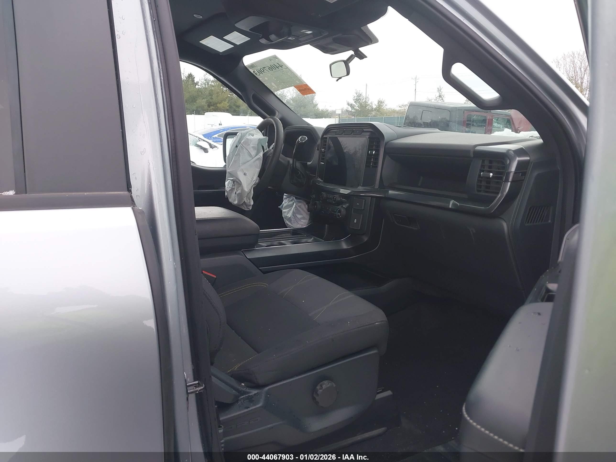 FORD F-150 image 5