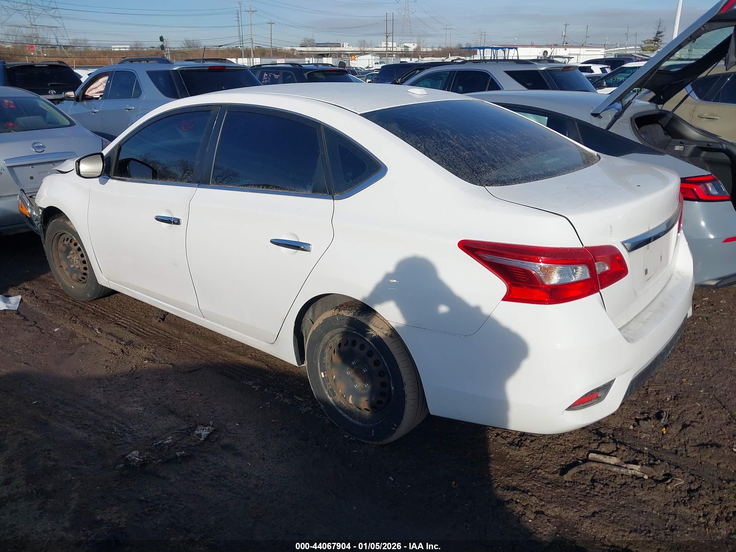 NISSAN SENTRA image 3