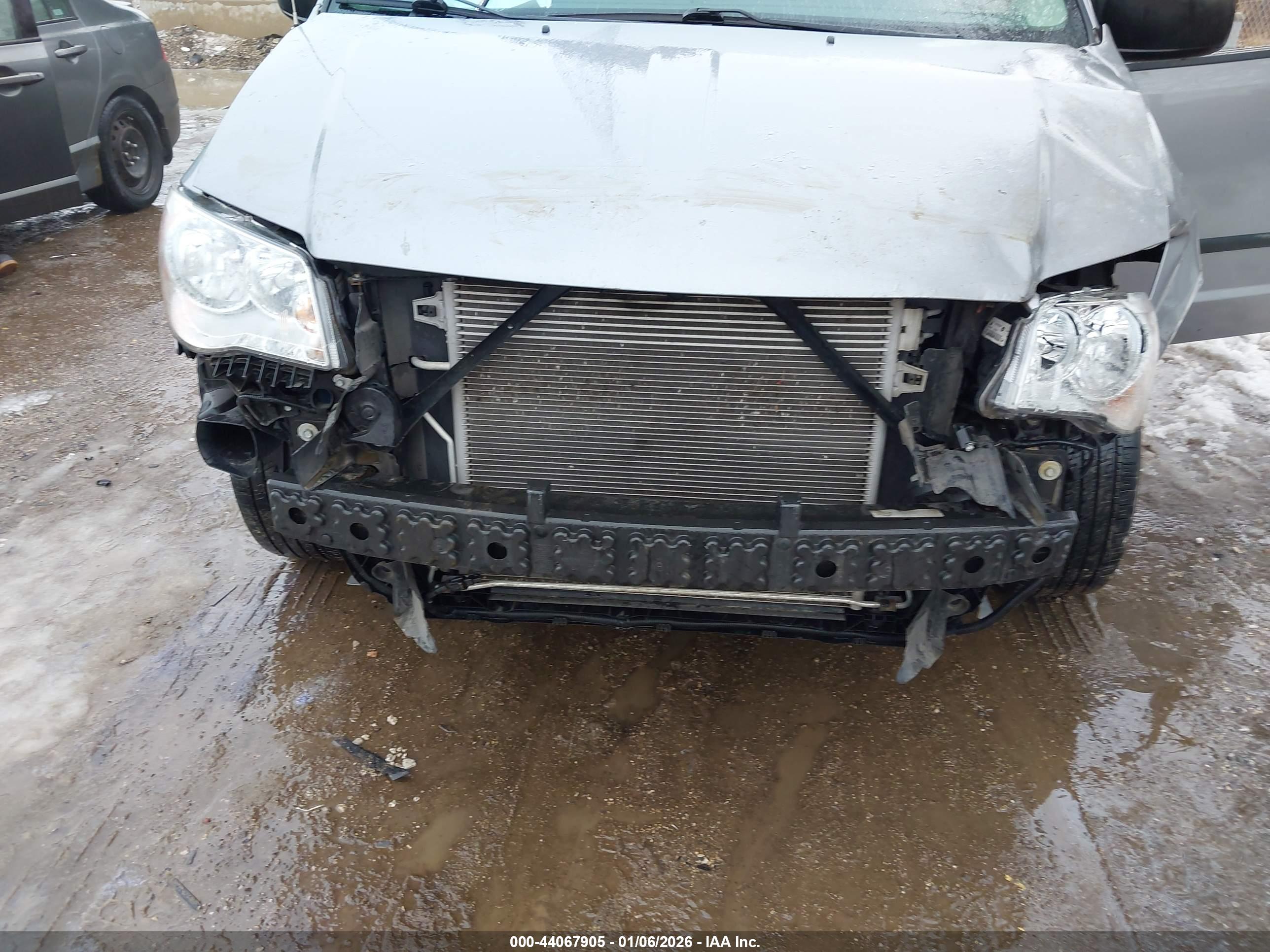 DODGE GRAND image 6