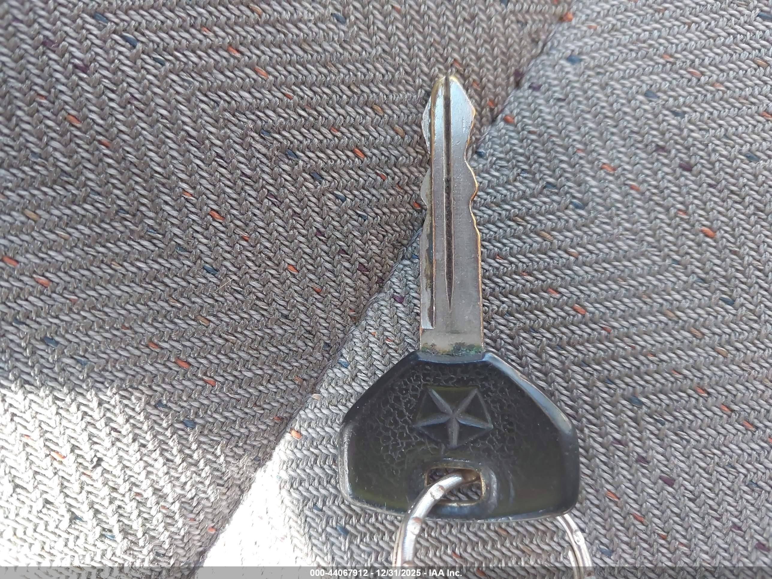 JEEP CHEROKEE image 11