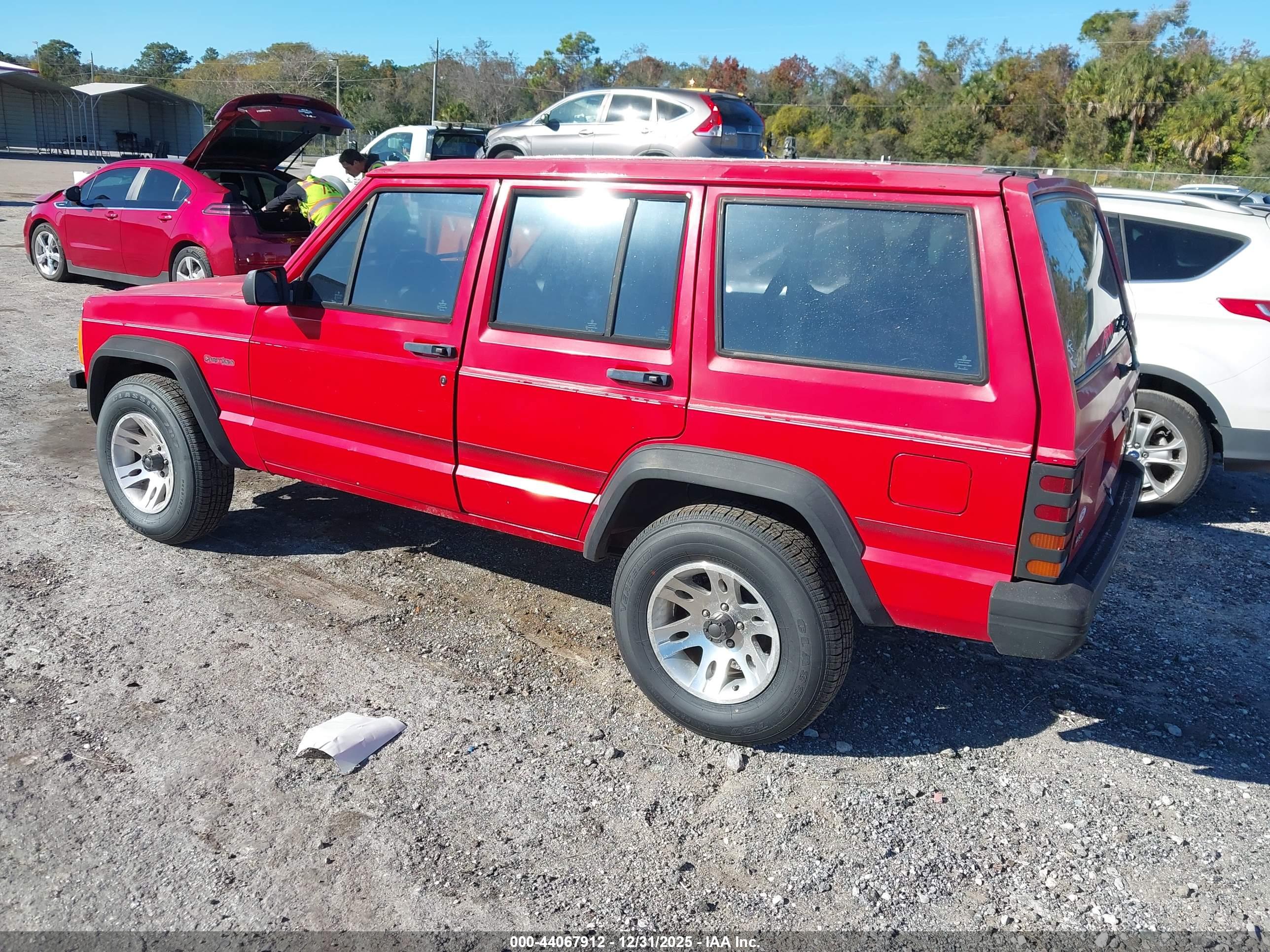 JEEP CHEROKEE image 3