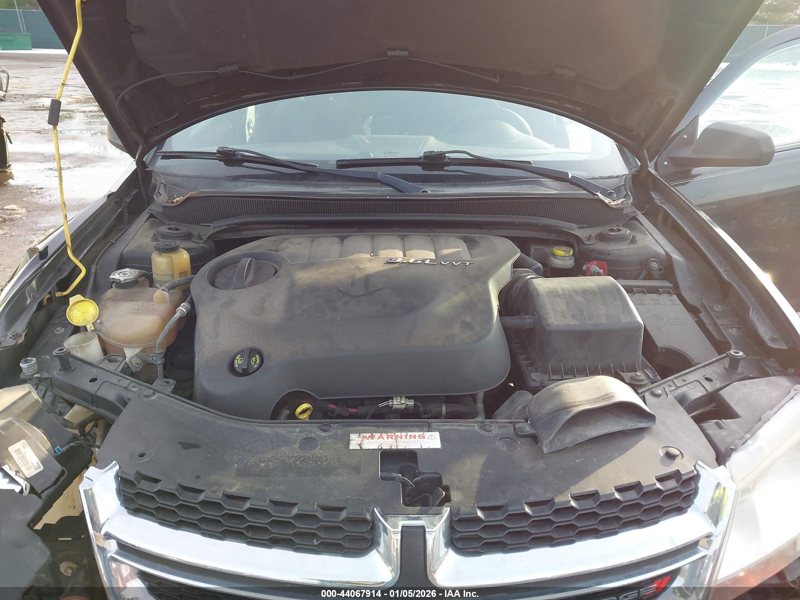 DODGE AVENGER image 10