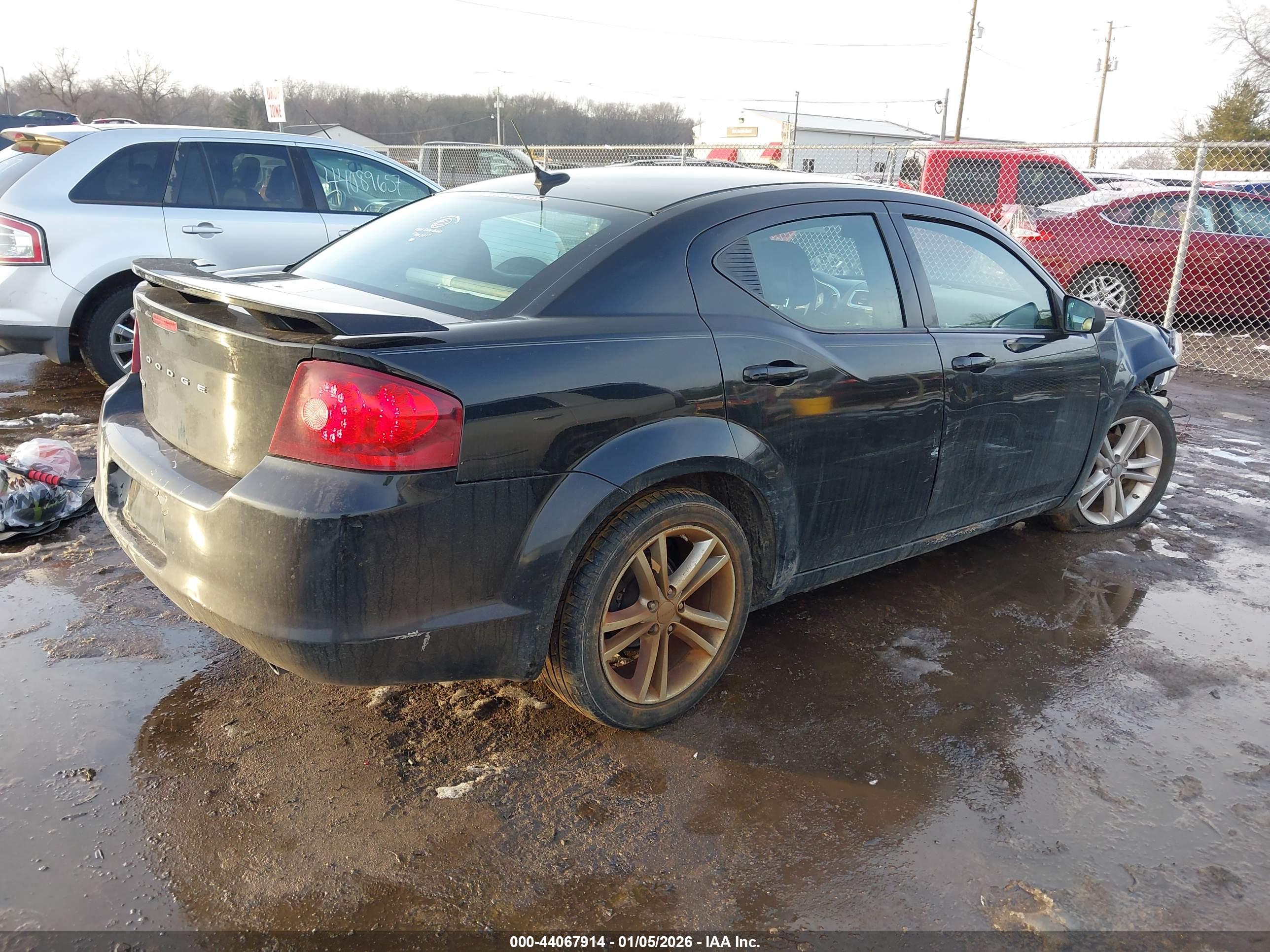 DODGE AVENGER image 4