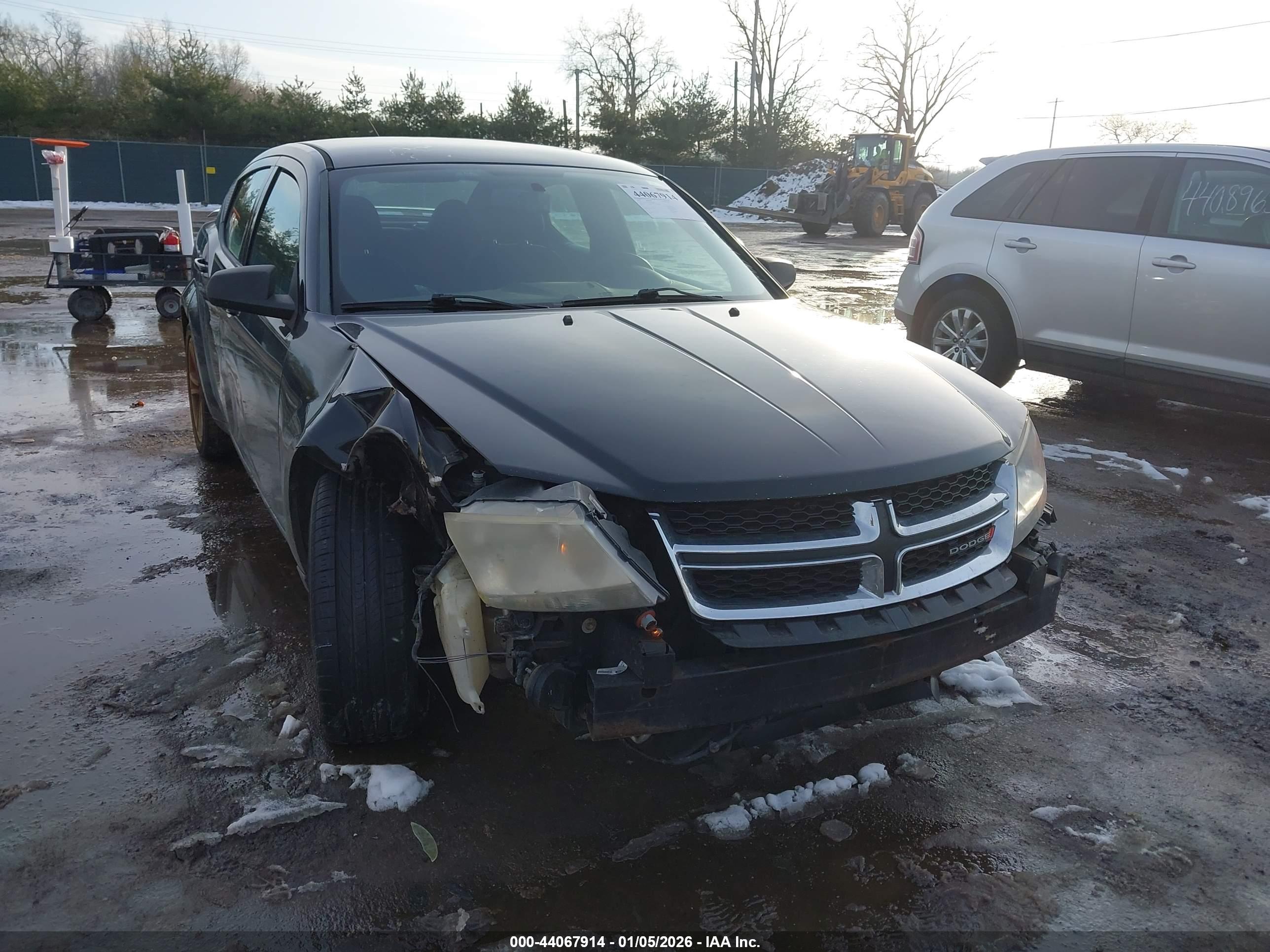 DODGE AVENGER image 6