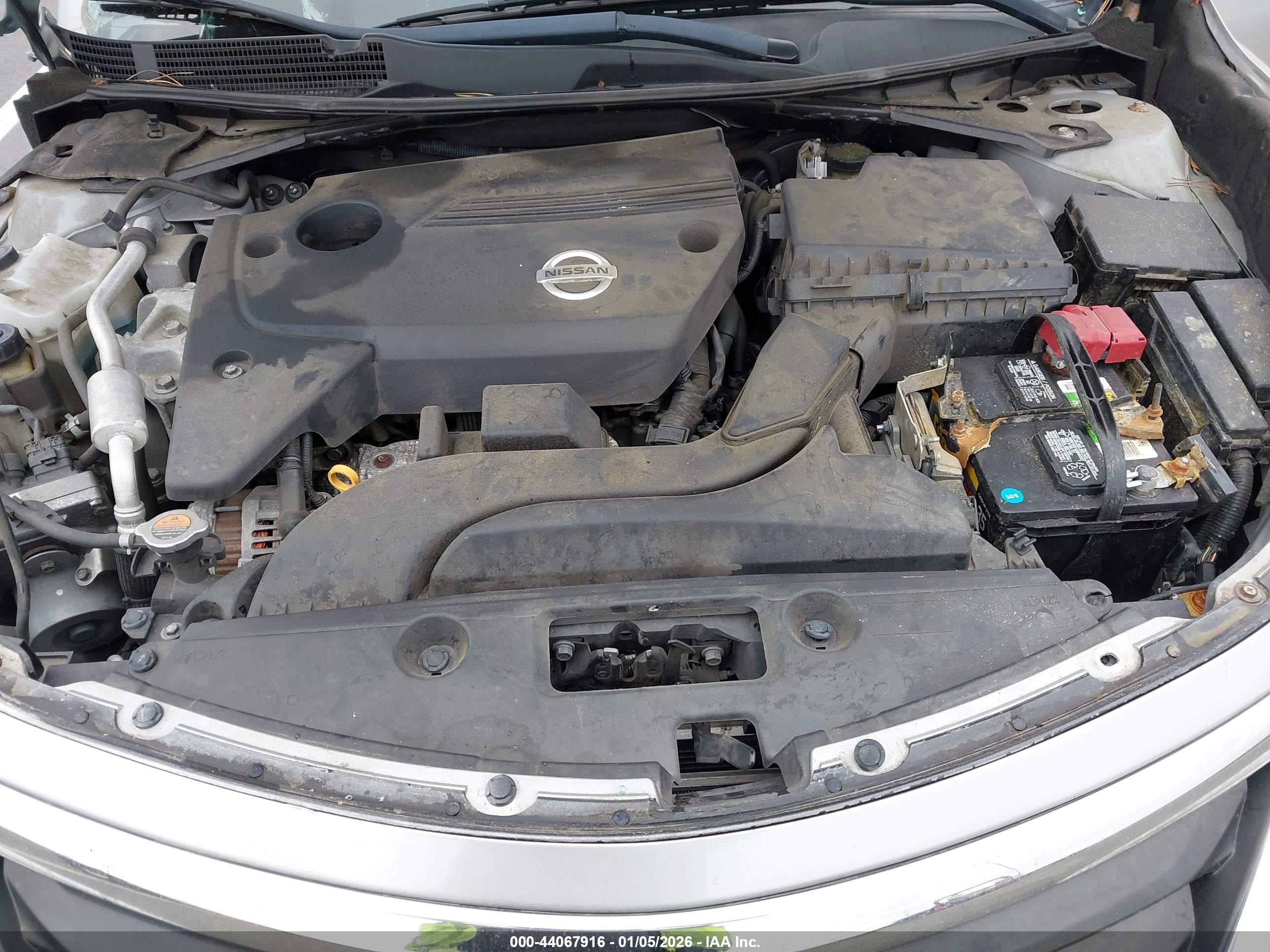 NISSAN ALTIMA image 10