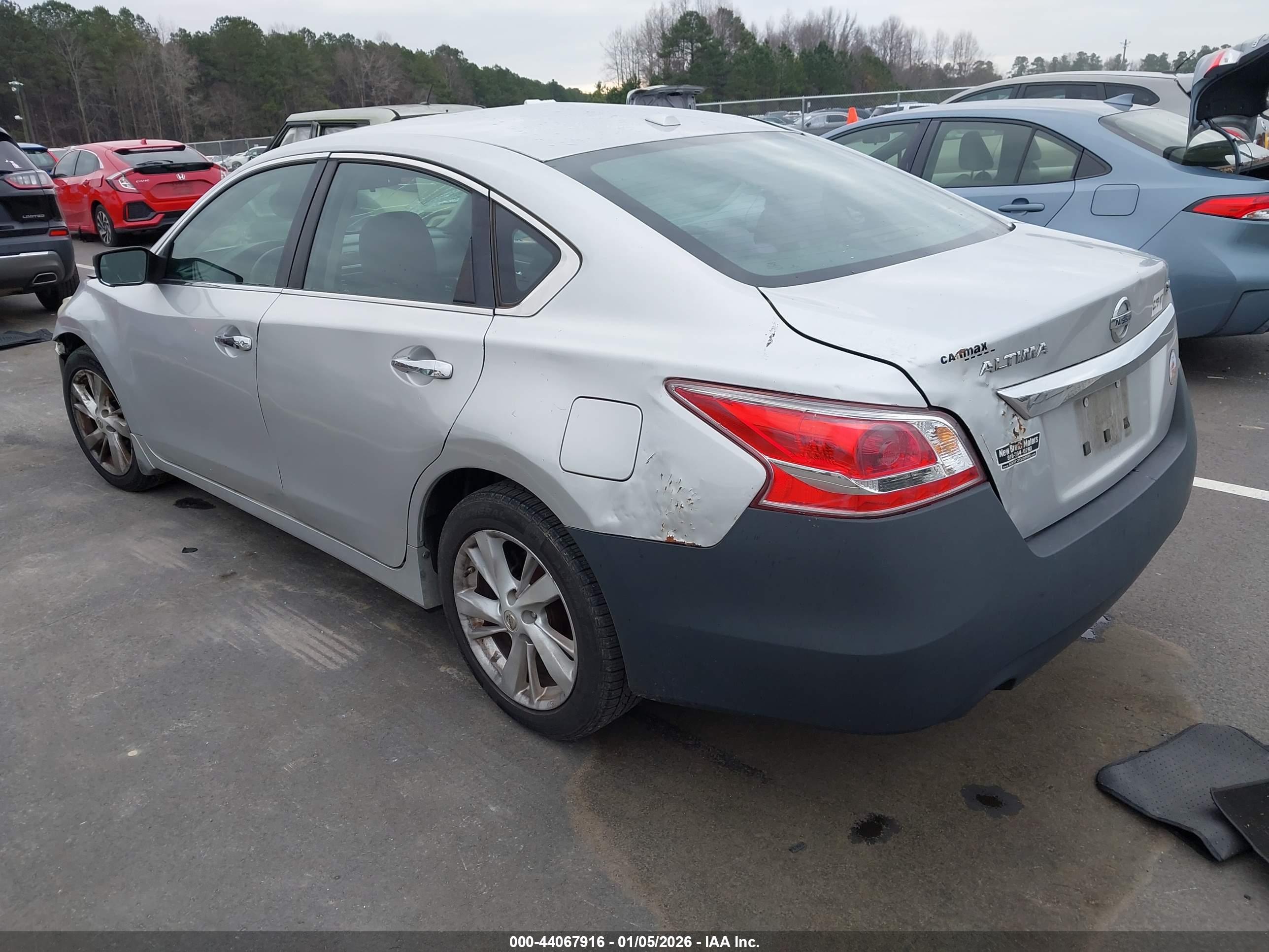 NISSAN ALTIMA image 3