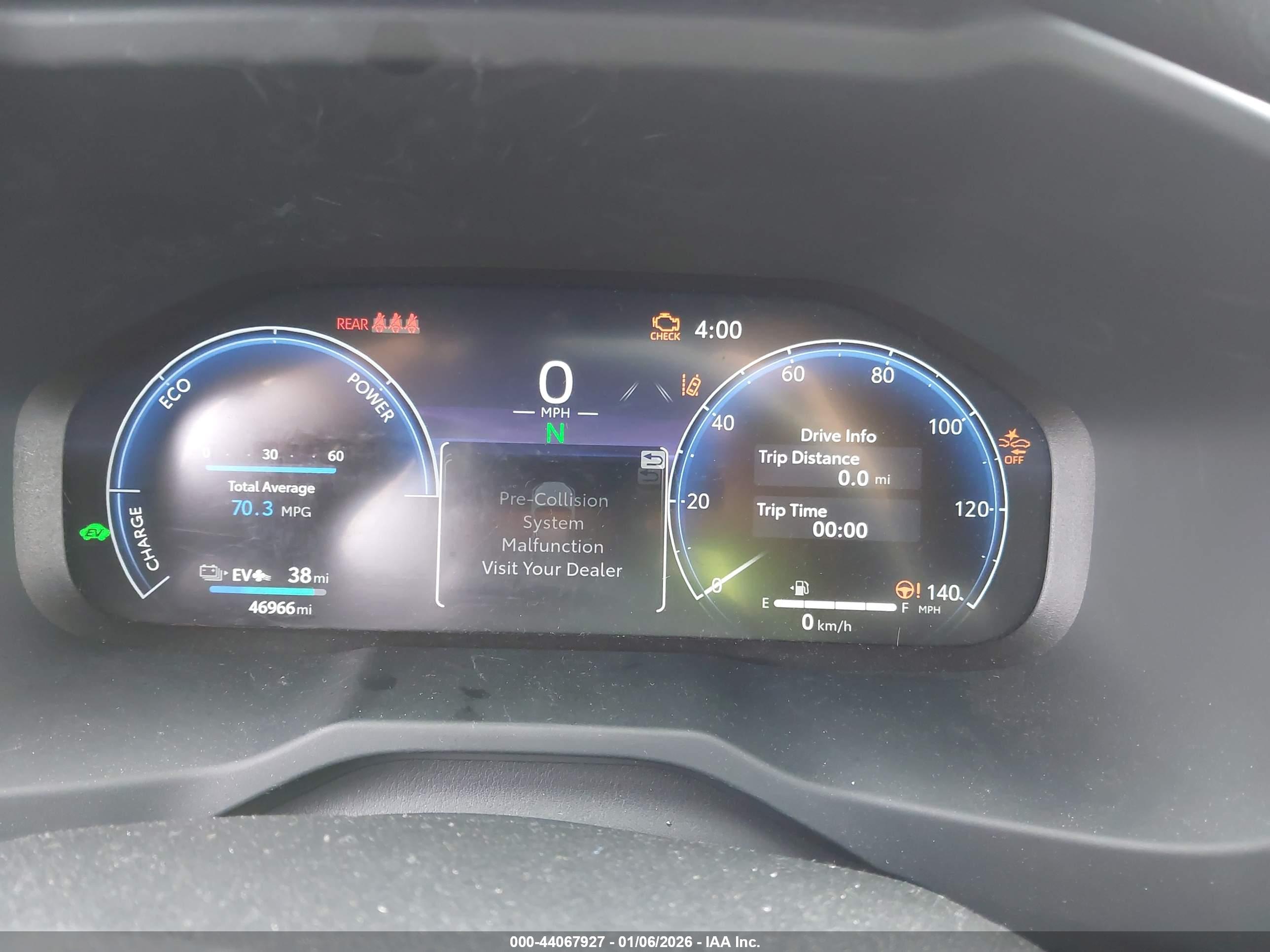 TOYOTA RAV4 image 7