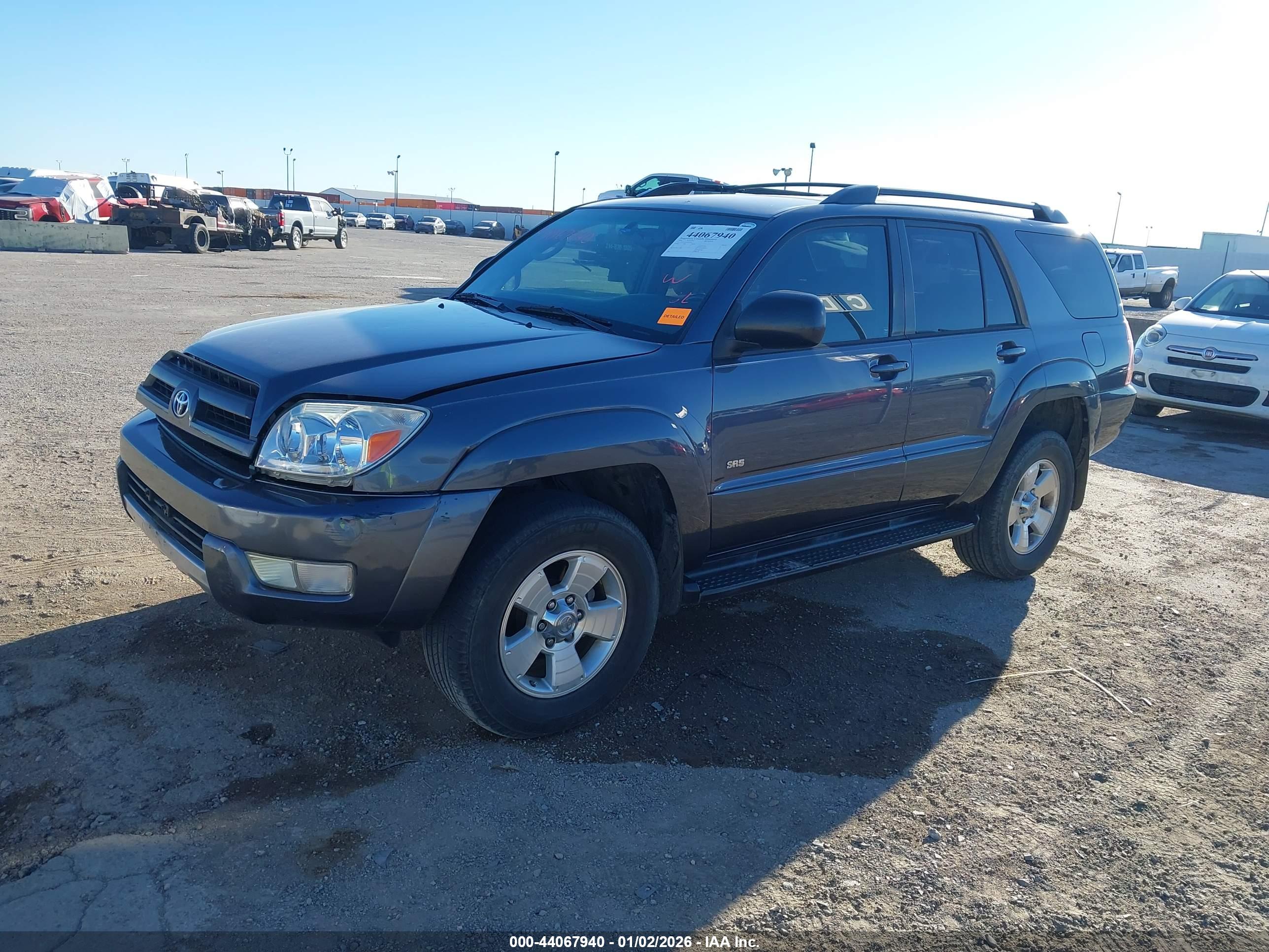 TOYOTA 4RUNNER image 2