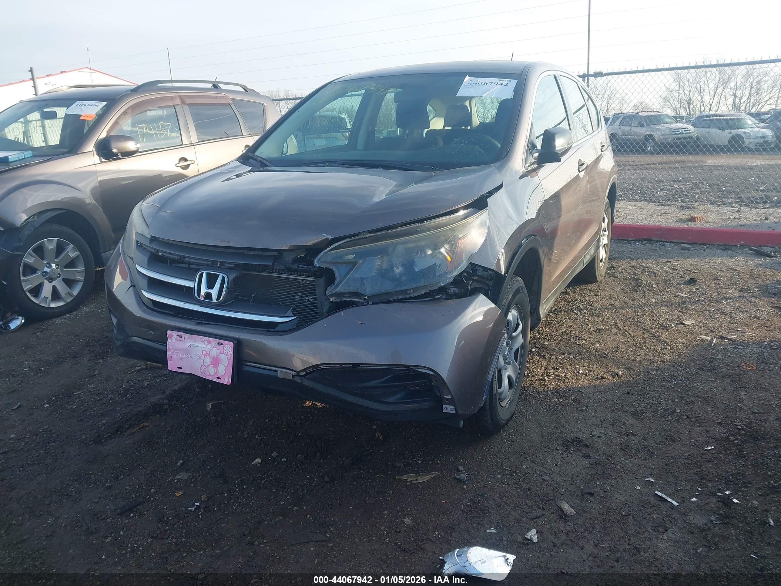 HONDA CR-V image 2