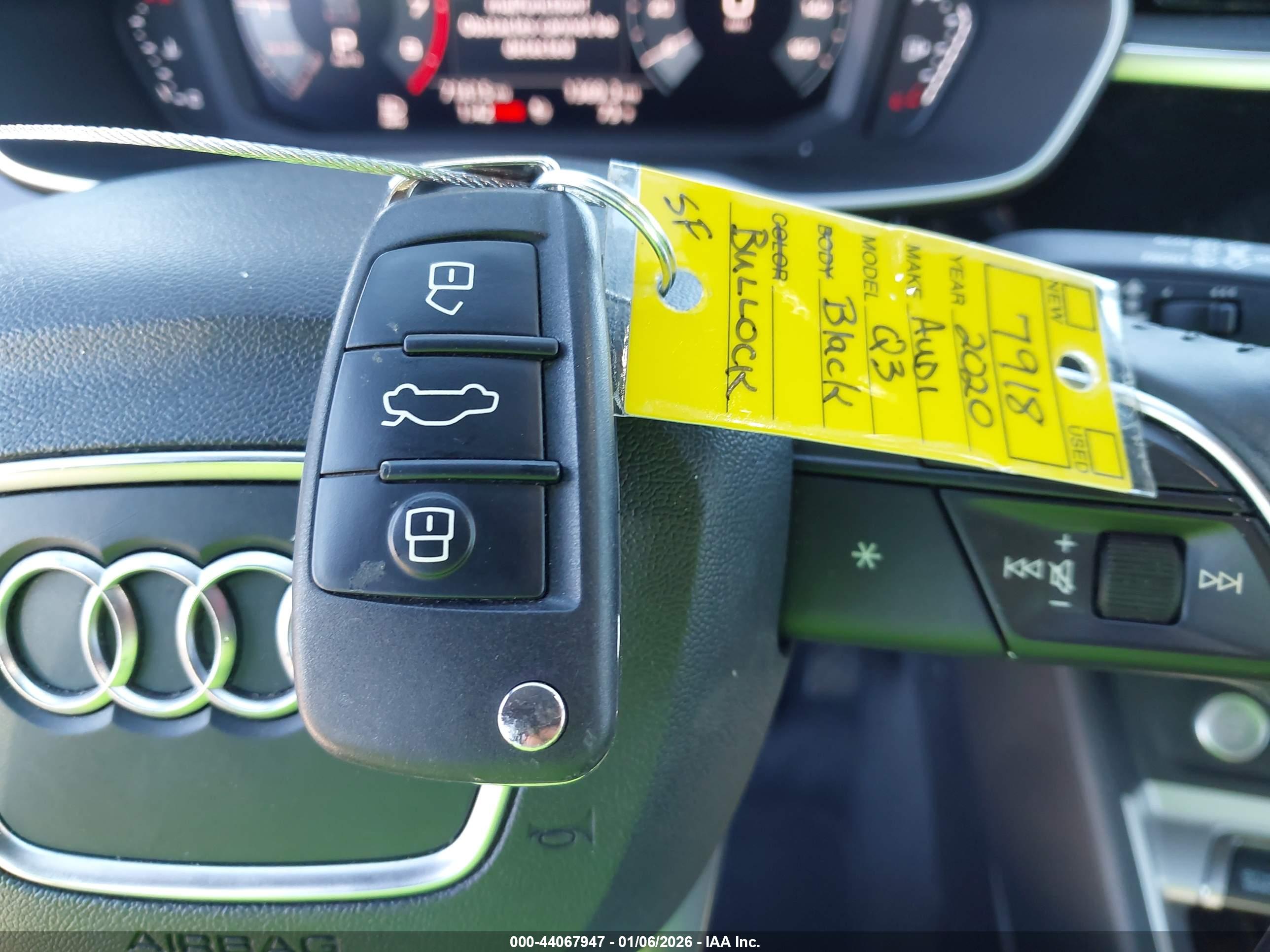 AUDI Q3 image 11