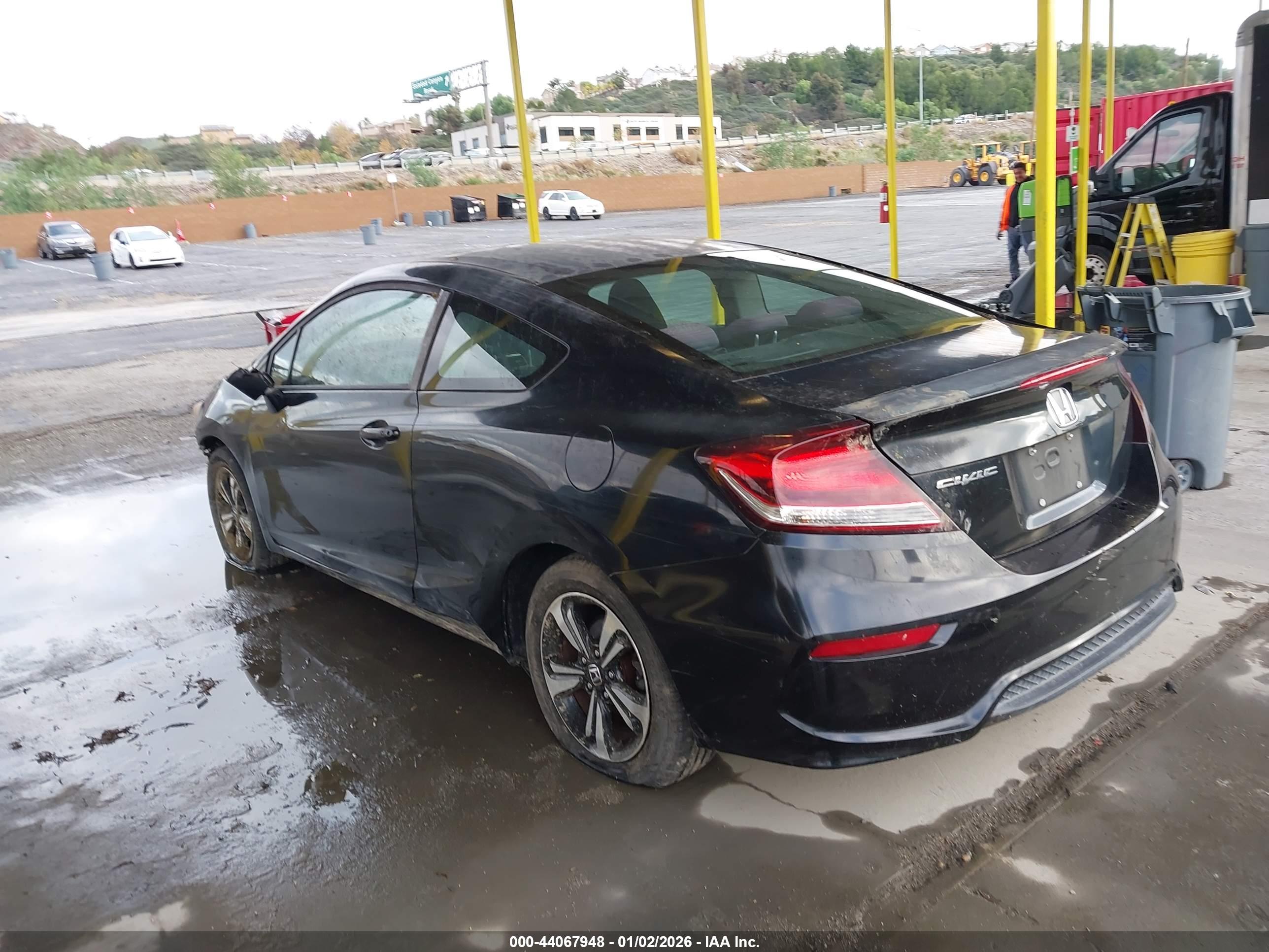 HONDA CIVIC image 3