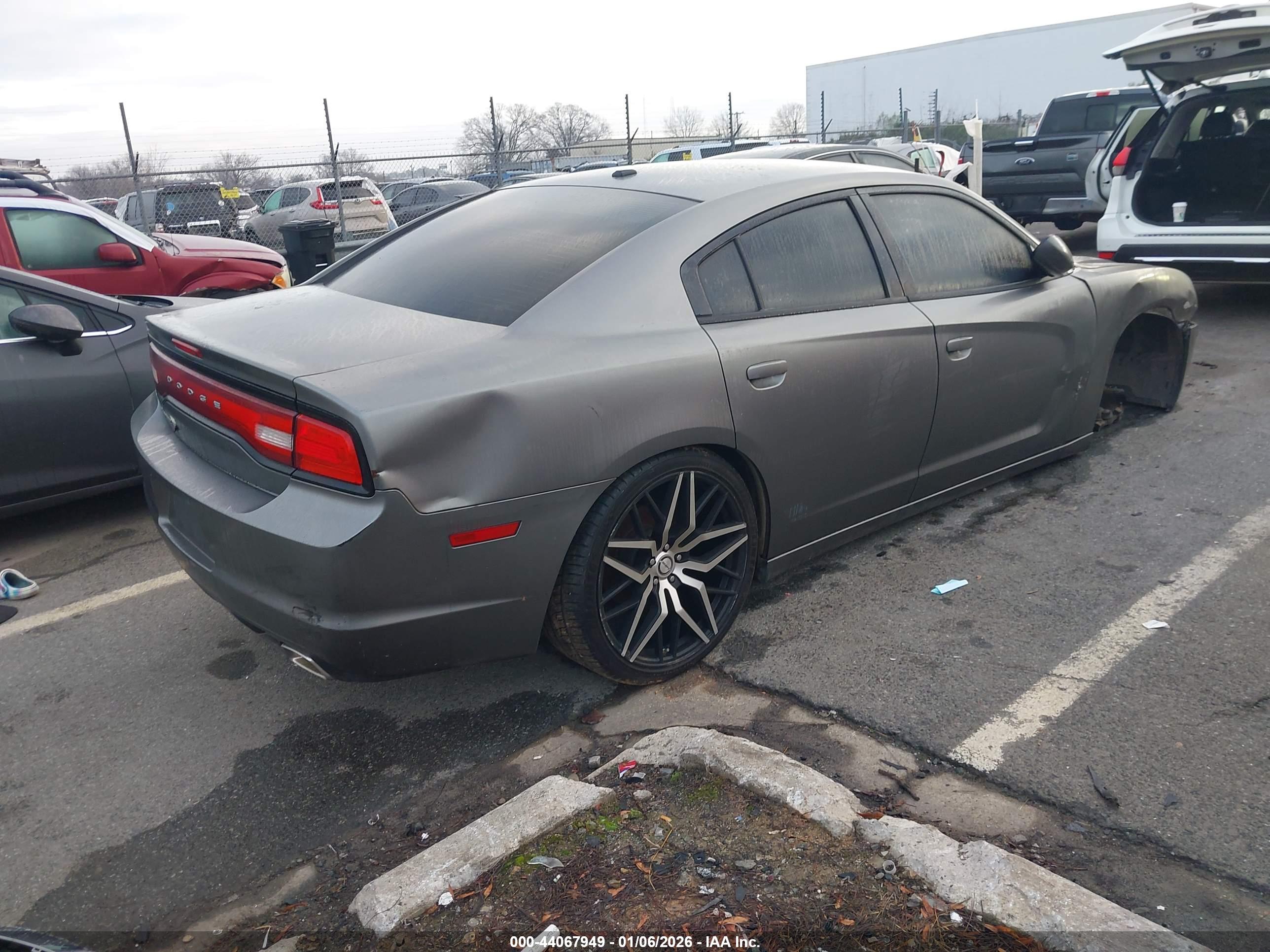 DODGE CHARGER image 4