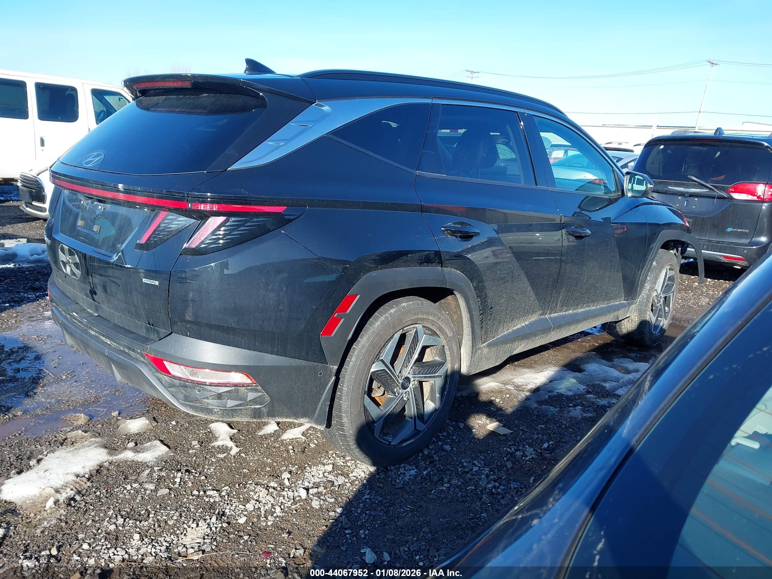 HYUNDAI TUCSON image 4