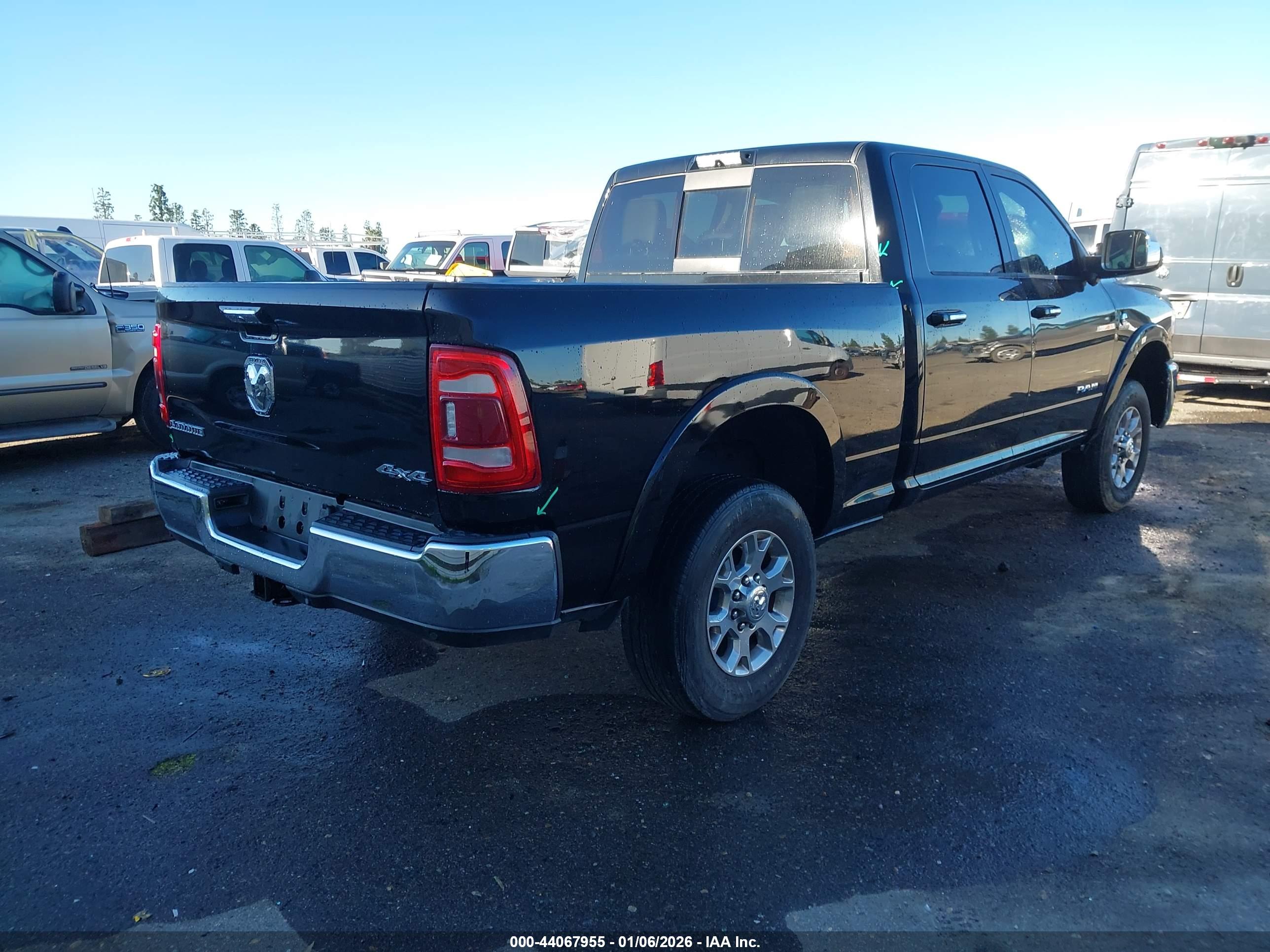 RAM 2500 image 4