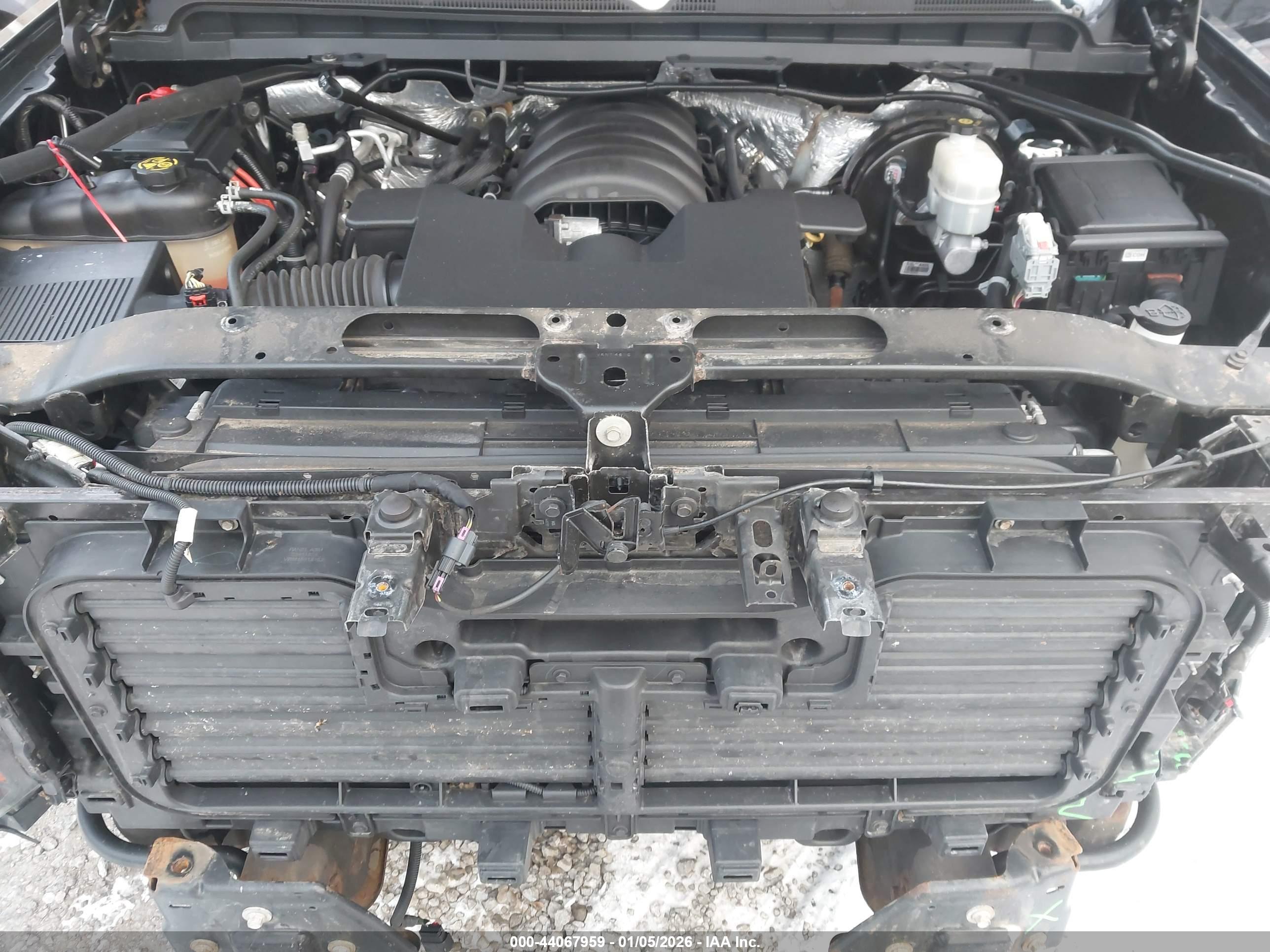 CHEVROLET SILVERADO image 10
