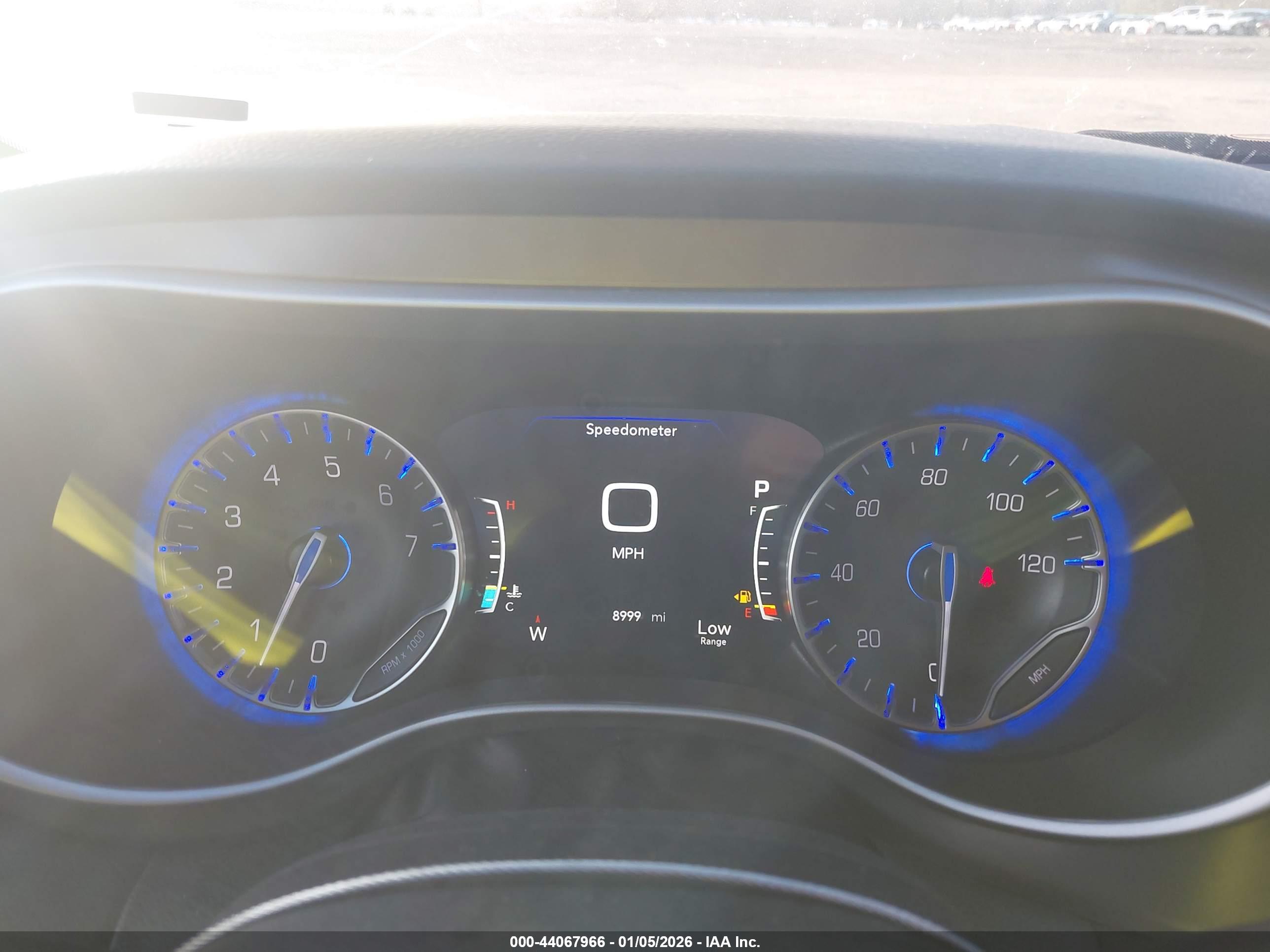 CHRYSLER PACIFICA image 7
