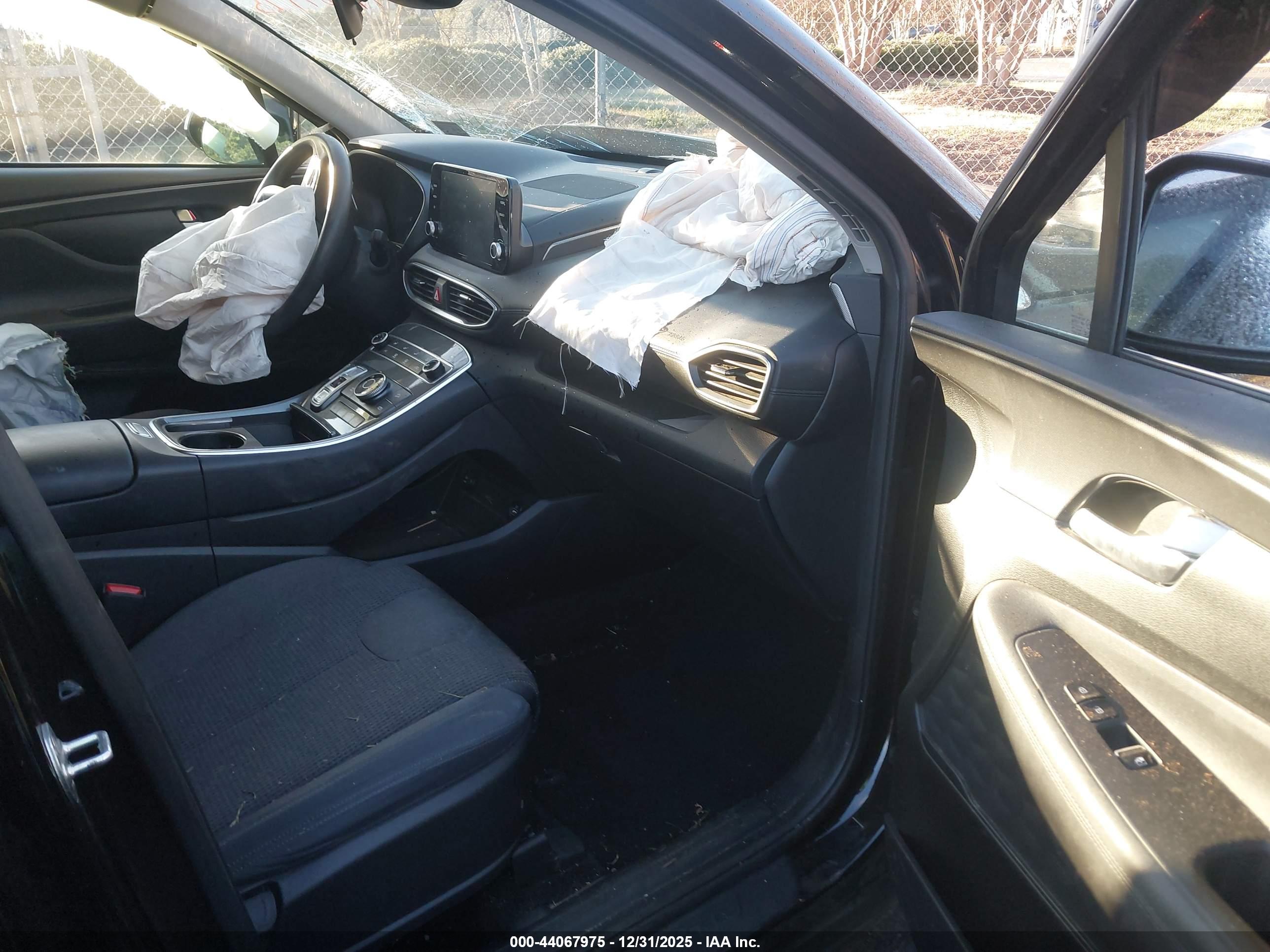 HYUNDAI SANTA image 5
