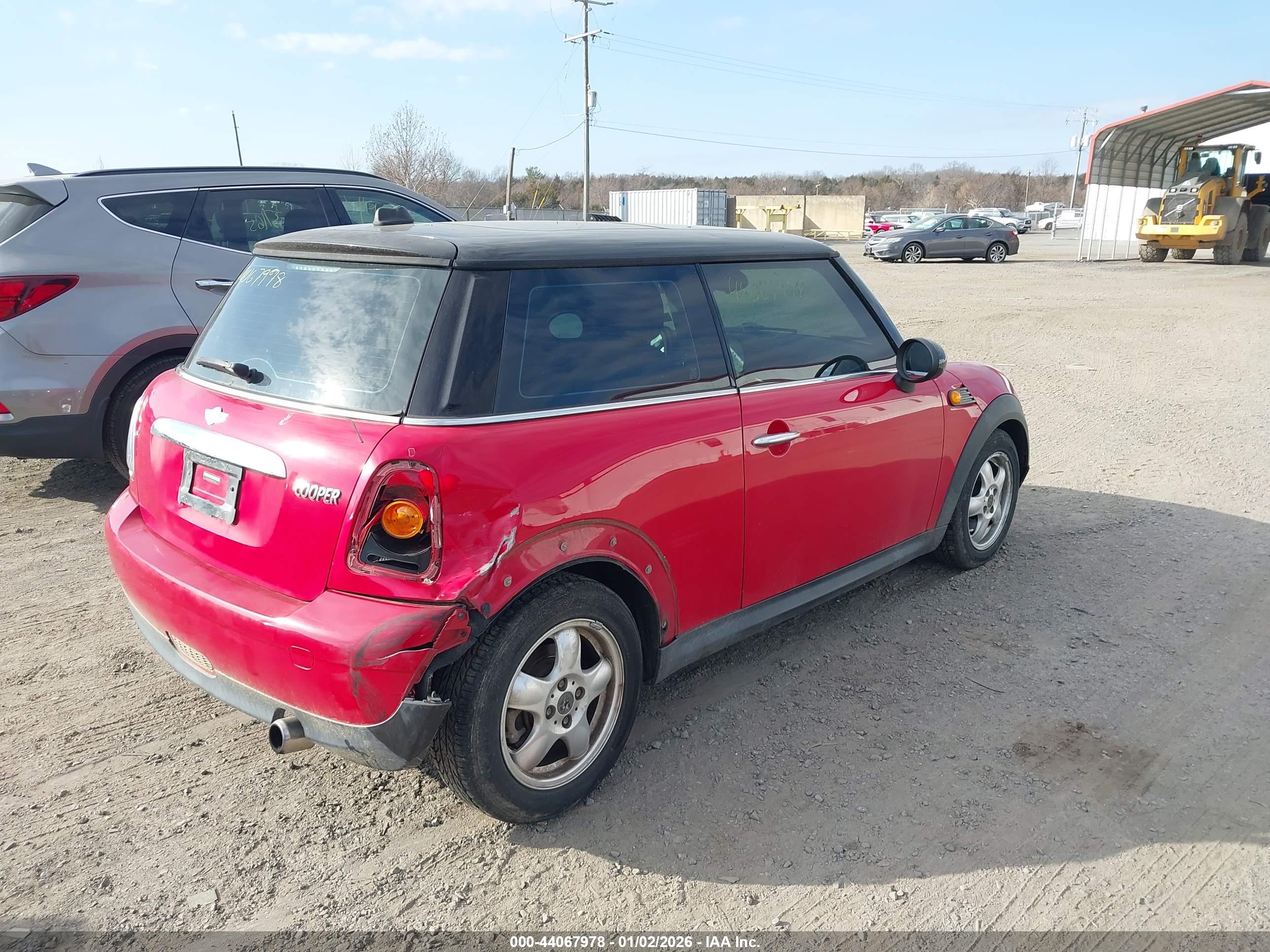 MINI COOPER image 4