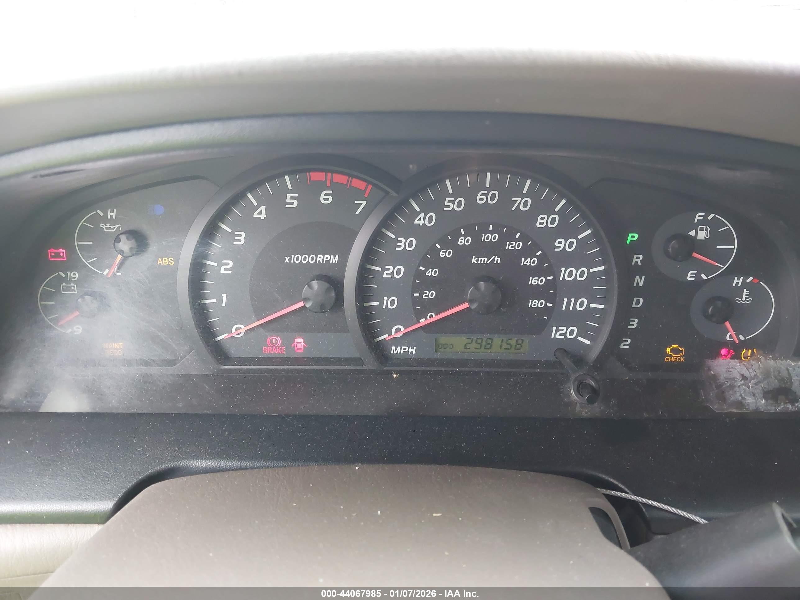 TOYOTA TUNDRA image 7