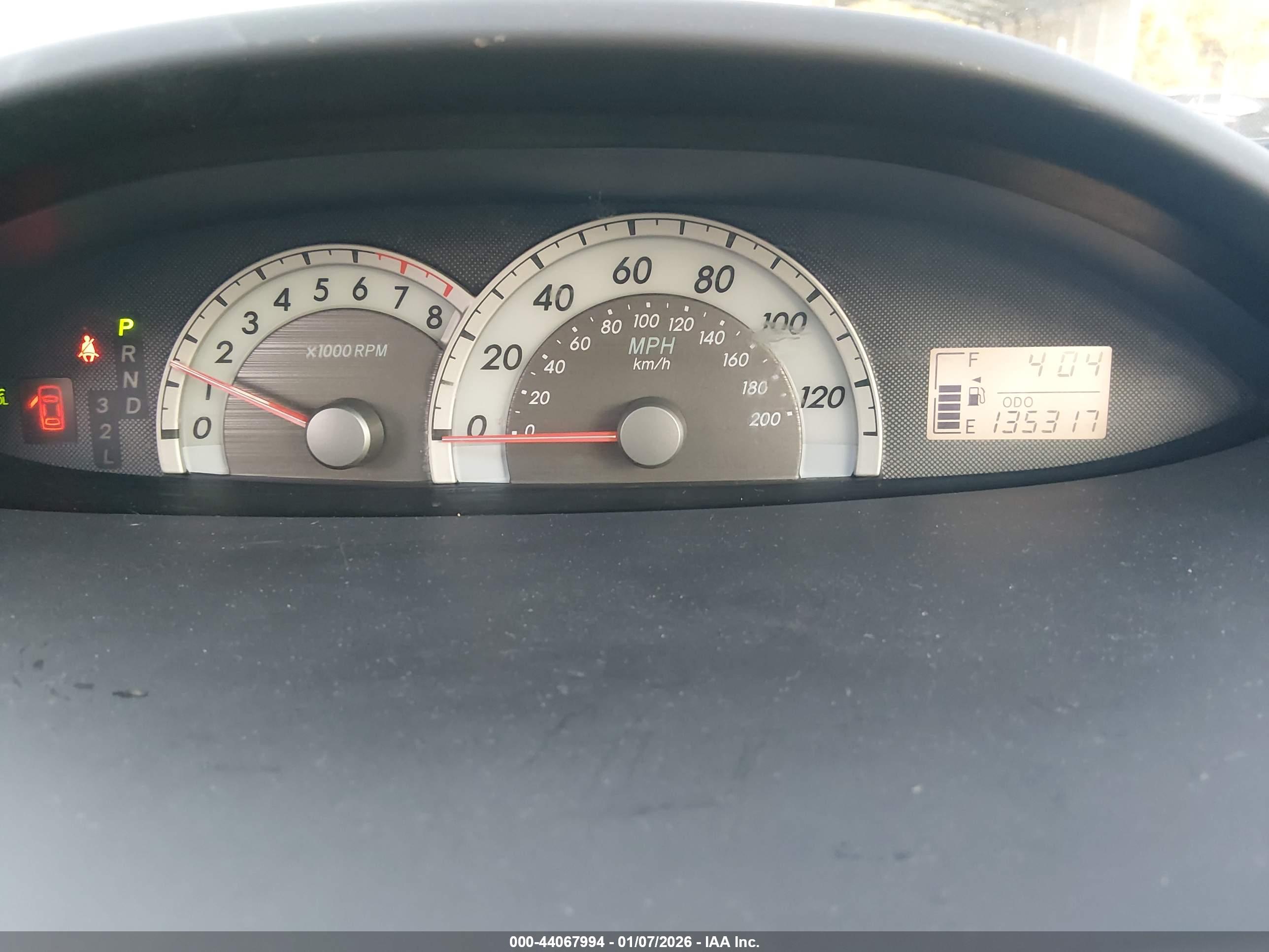 TOYOTA YARIS image 7