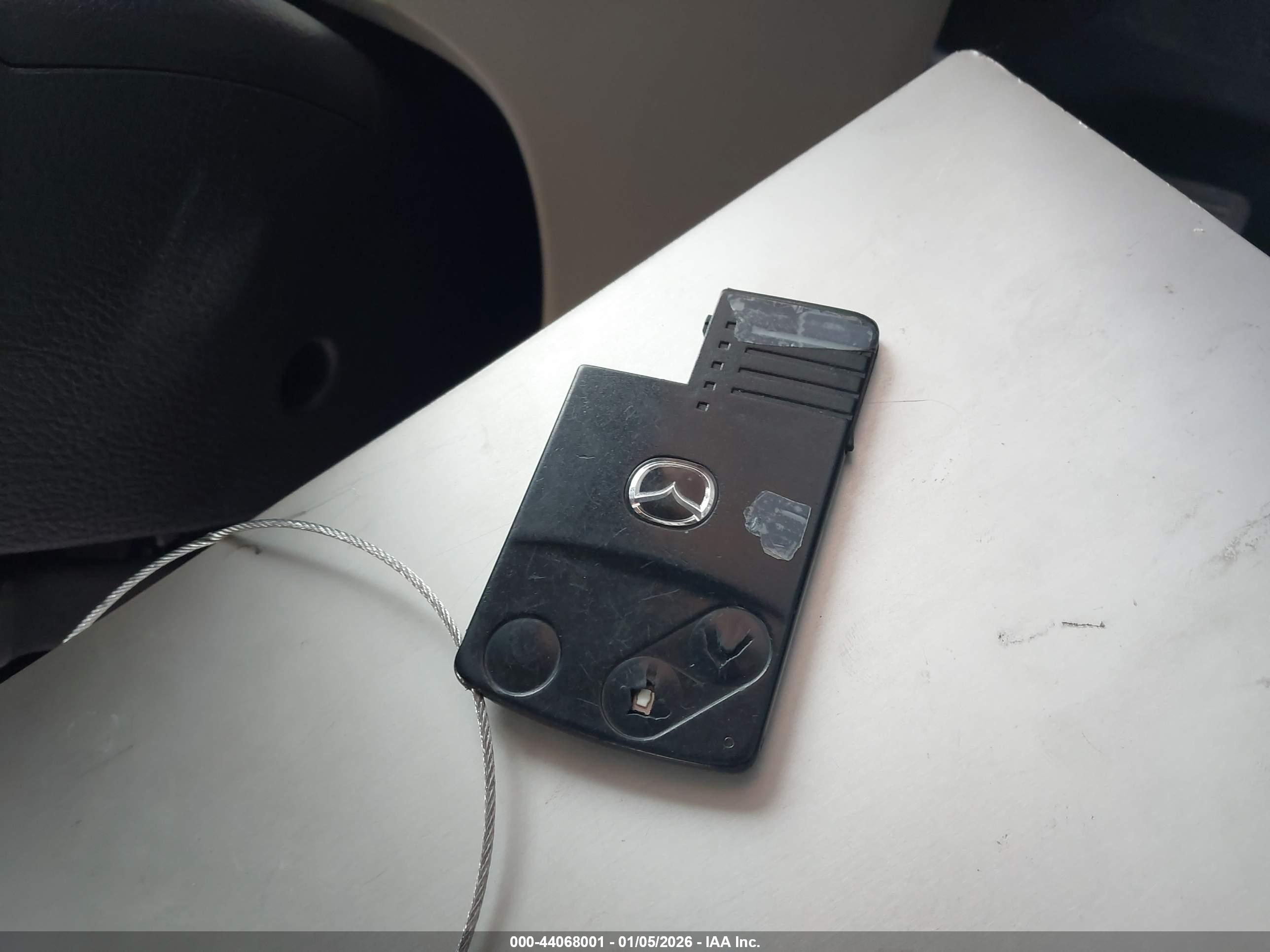 MAZDA CX-7 image 11
