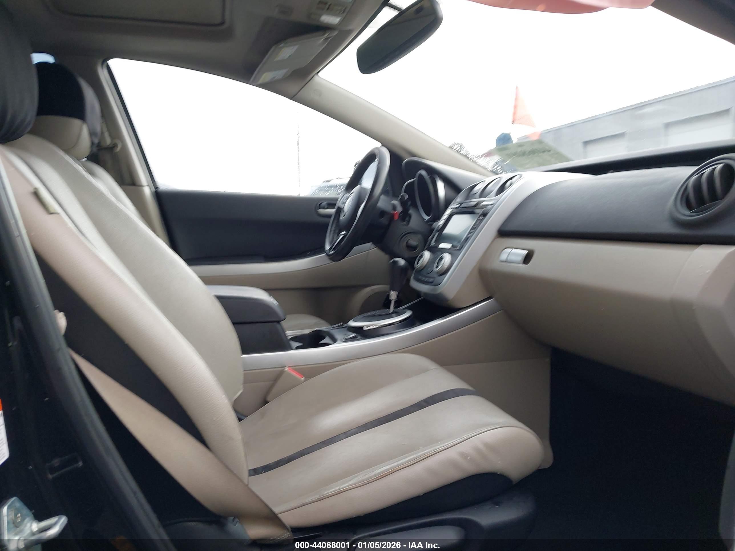 MAZDA CX-7 image 5