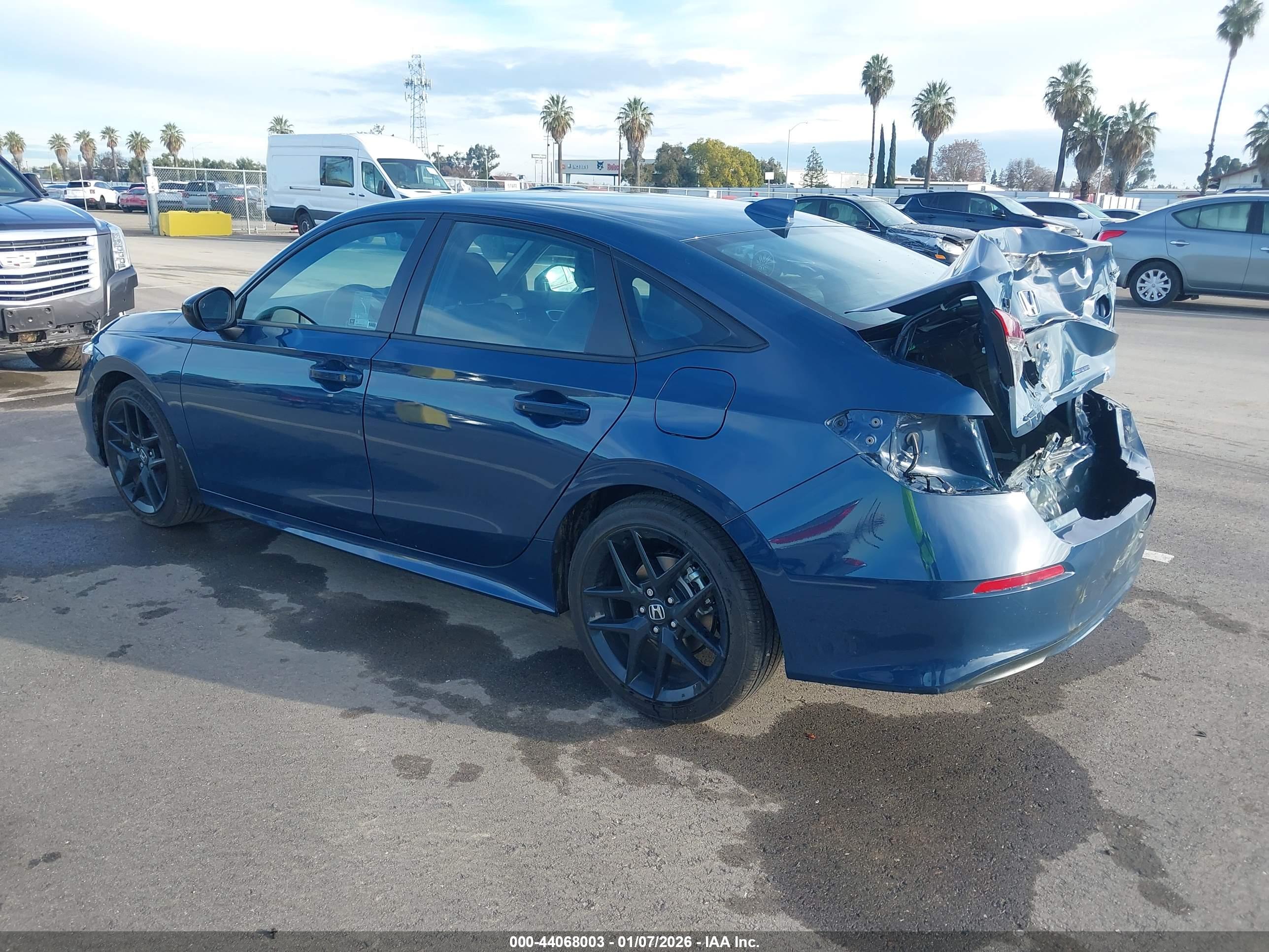 HONDA CIVIC image 3