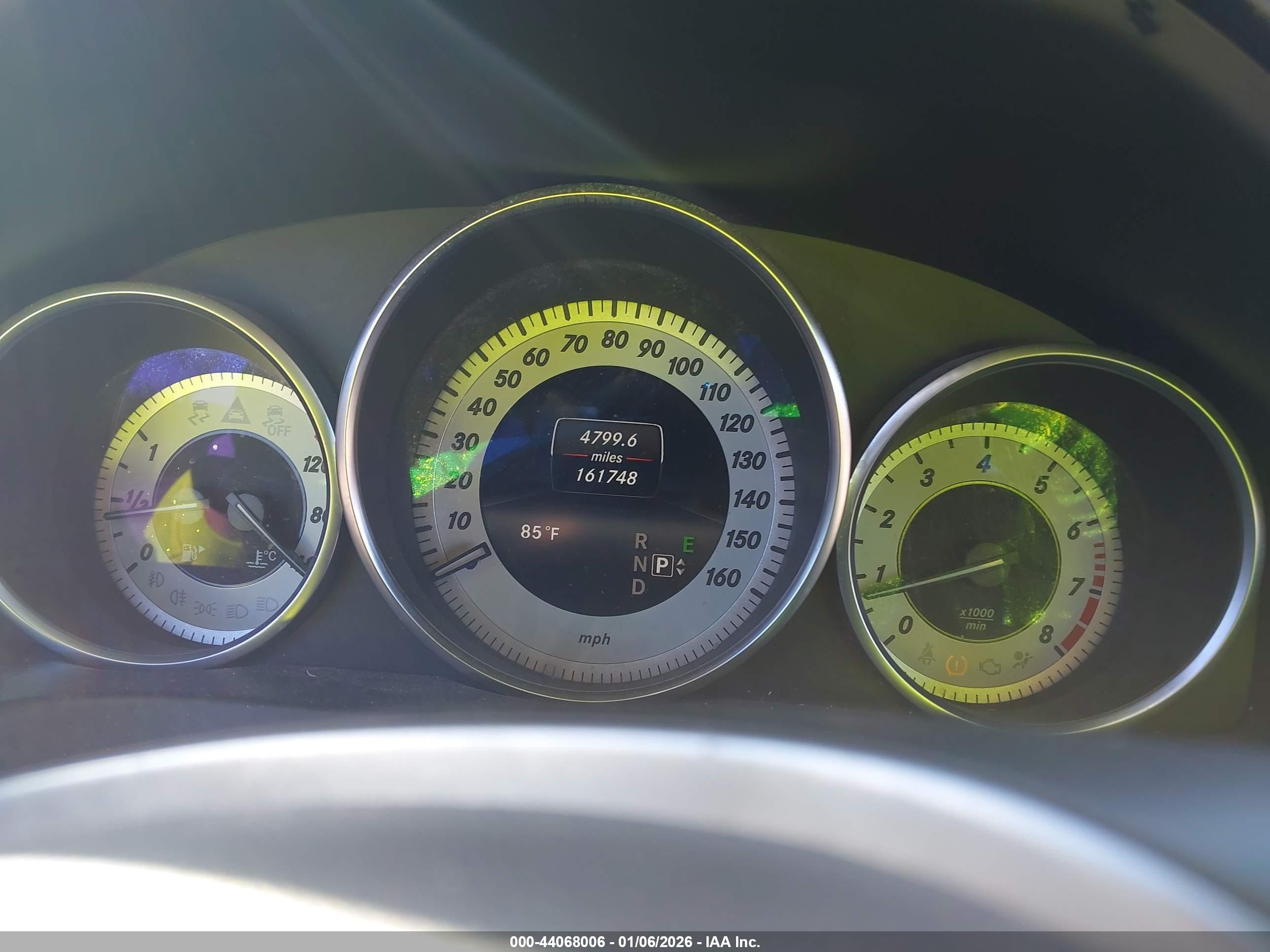 MERCEDES-BENZ E image 7
