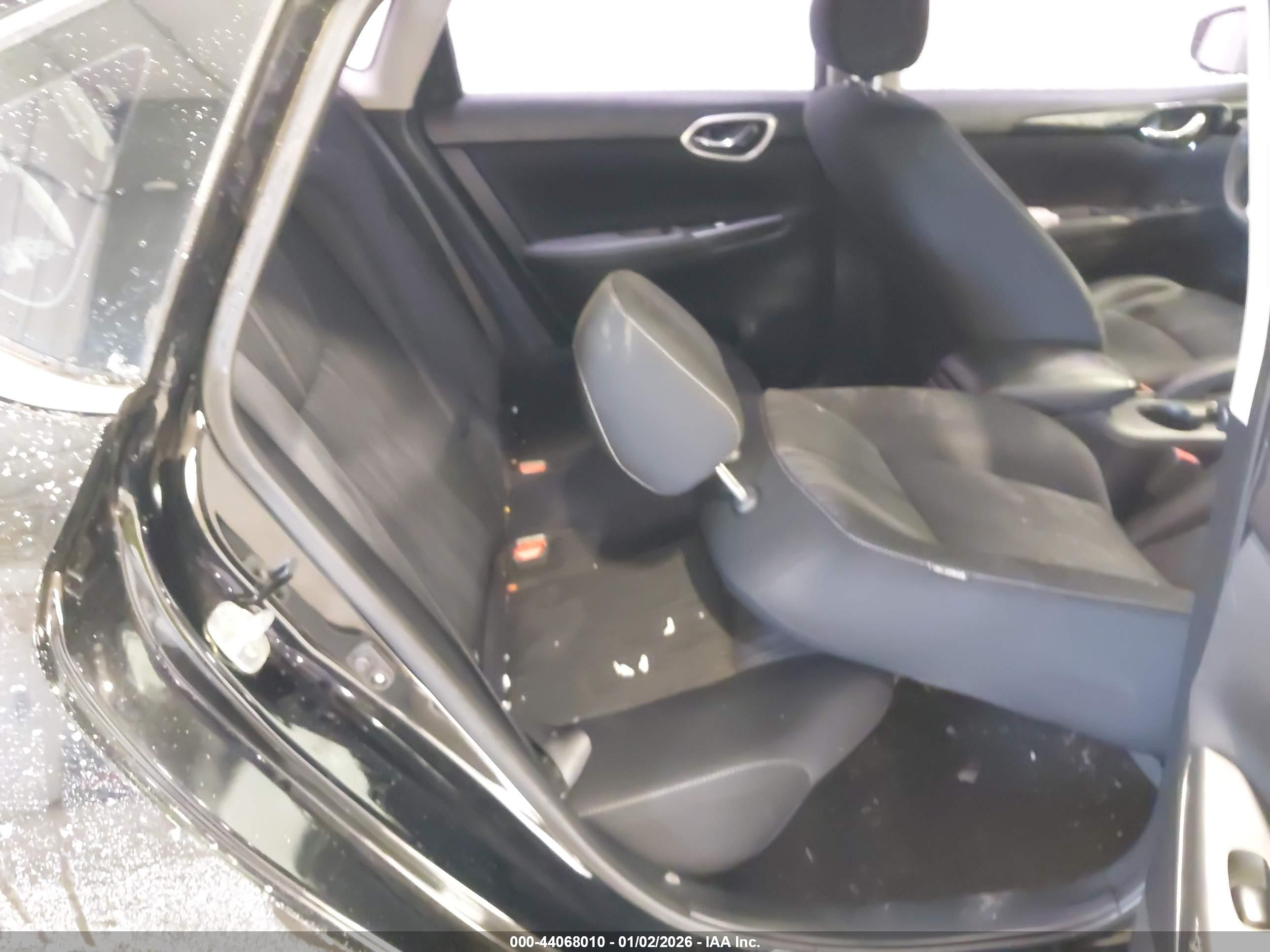 NISSAN SENTRA image 8