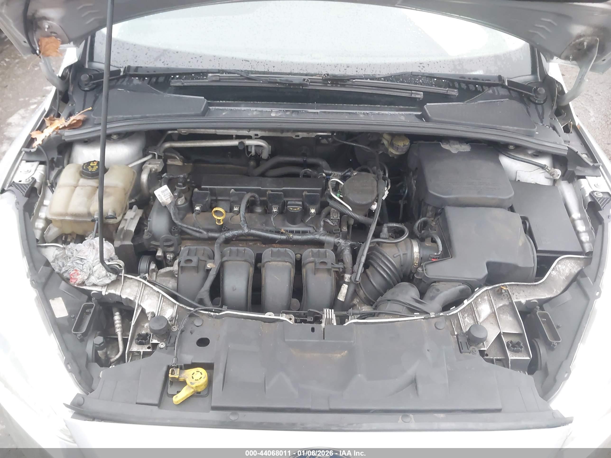 FORD FOCUS image 10