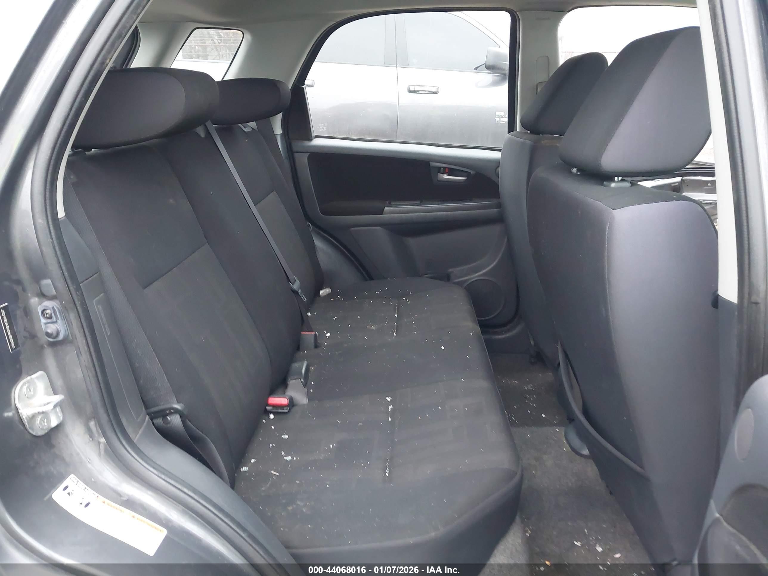 SUZUKI SX4 image 8