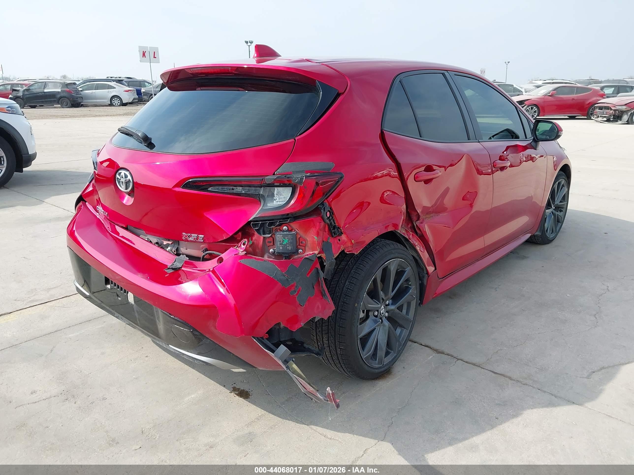 TOYOTA COROLLA image 4