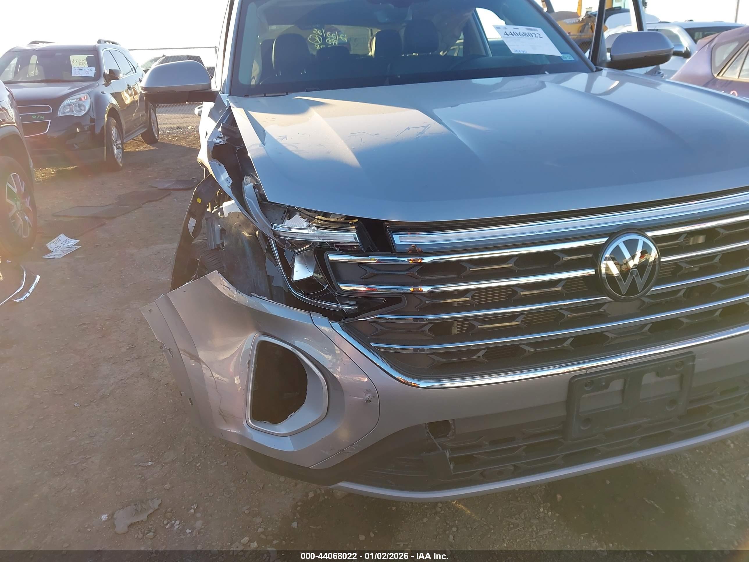 VOLKSWAGEN ATLAS image 6